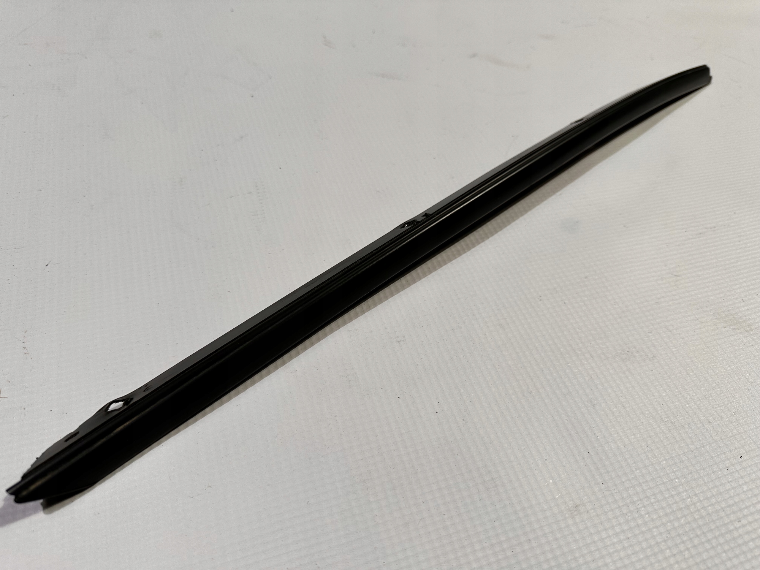 moulding windows slupka front front left Chevrolet Camaro 2016+