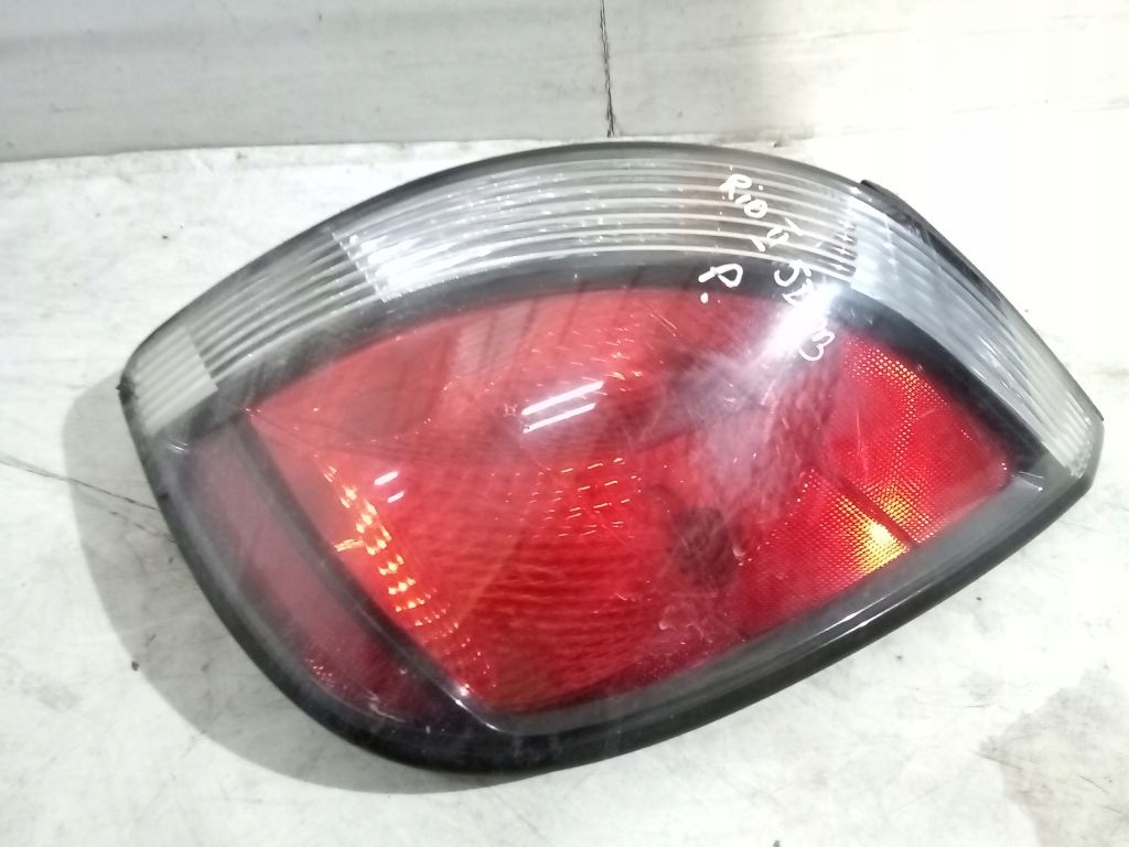 Kia Rio II light right rear part rear 92402-1G2R