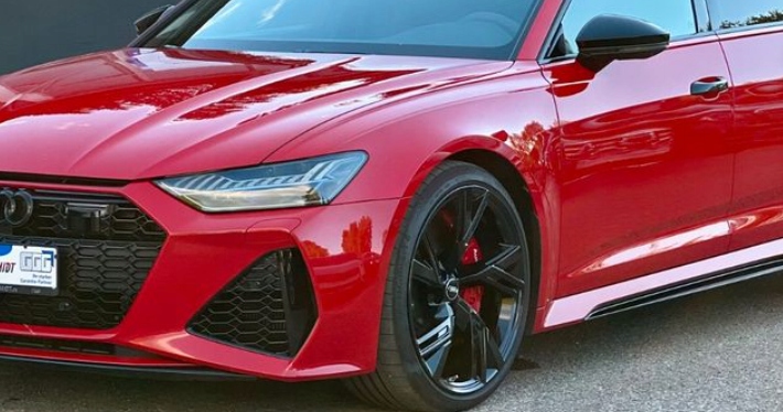 ПЕРЕД ЧЕТВЕРТИНА ЛІВА AUDI A6 C8k9