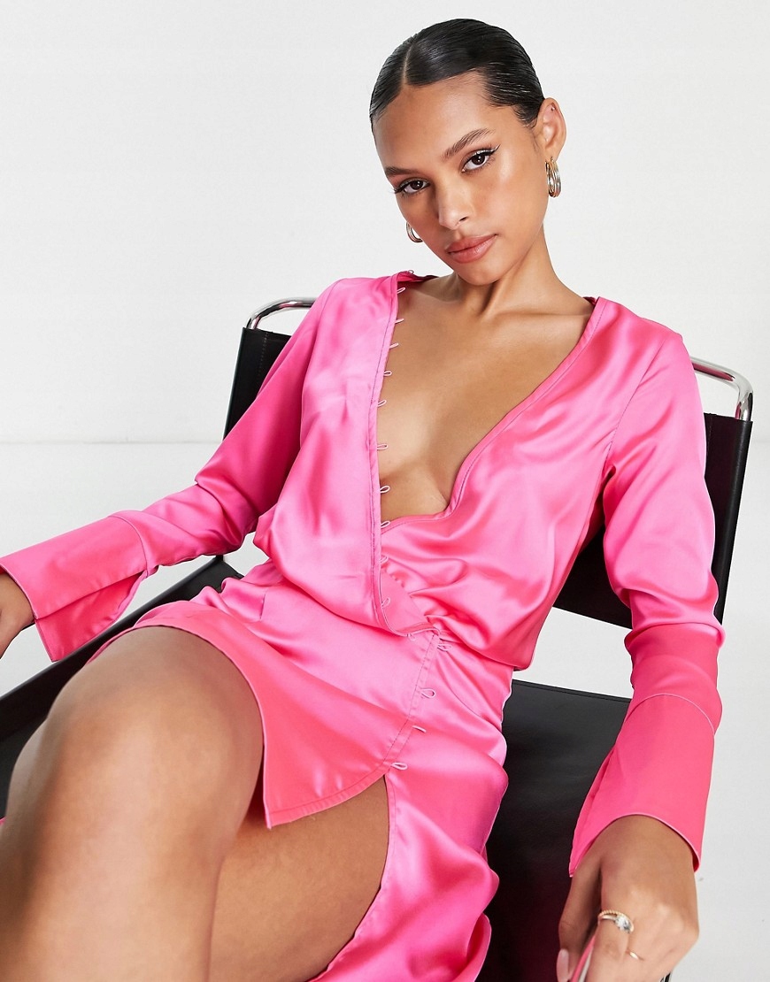 DESIGN Różowa satynowa sukienka mini S Rozmiar S