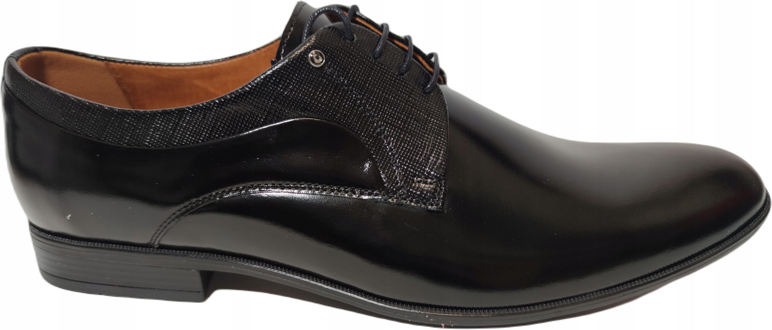 Návštěvní polobotky kožené Conhpol 5239 Černá r39