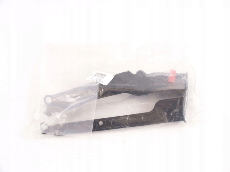 Audi TT 8S0821170B staffa uszczelnienie parafango