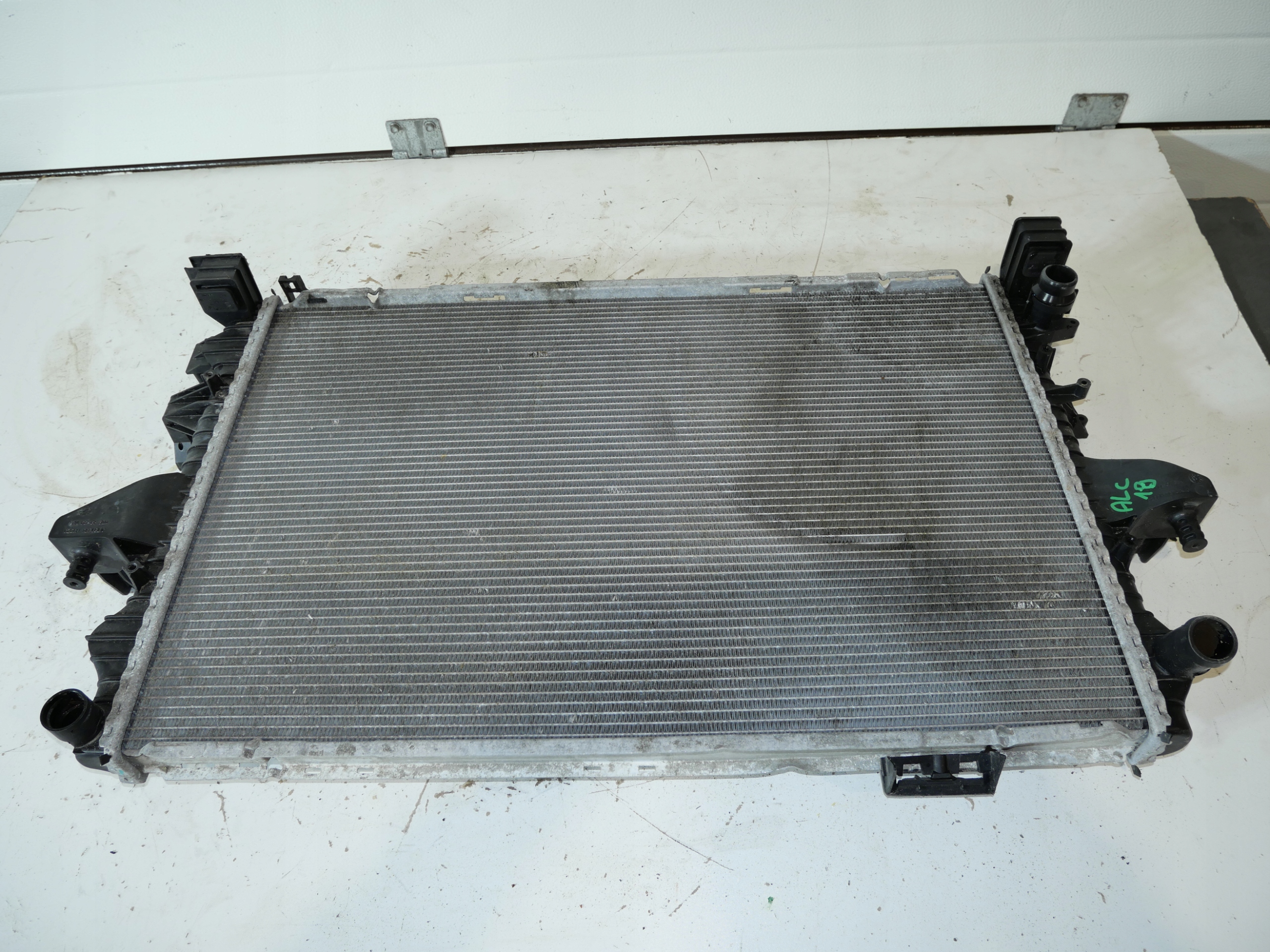 water cooler VW MULTIVAN T5 7H0121253J
