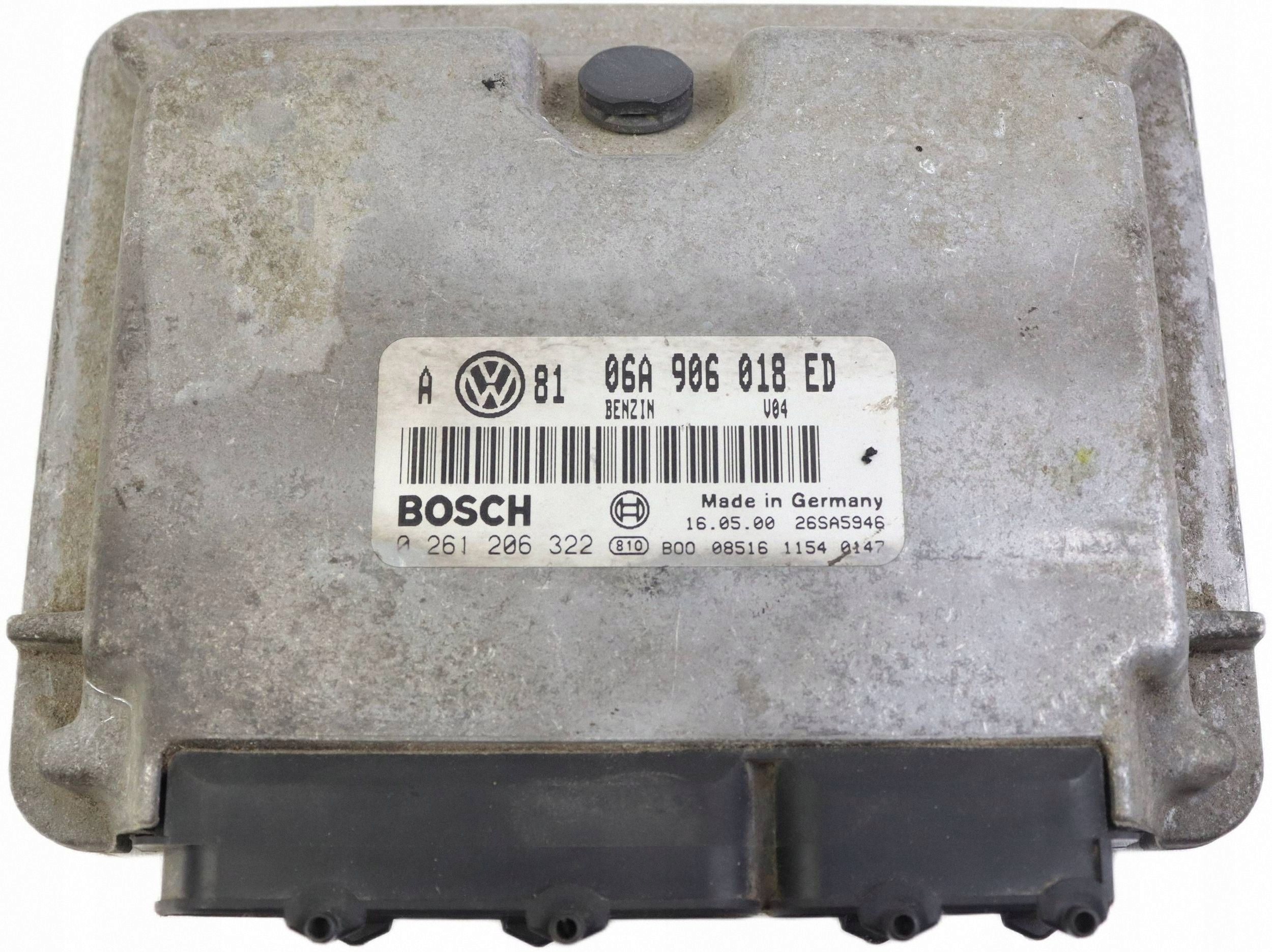 VW GOLF IV BORA module computer of the engine 2.0B 06A906018ED 0261206322