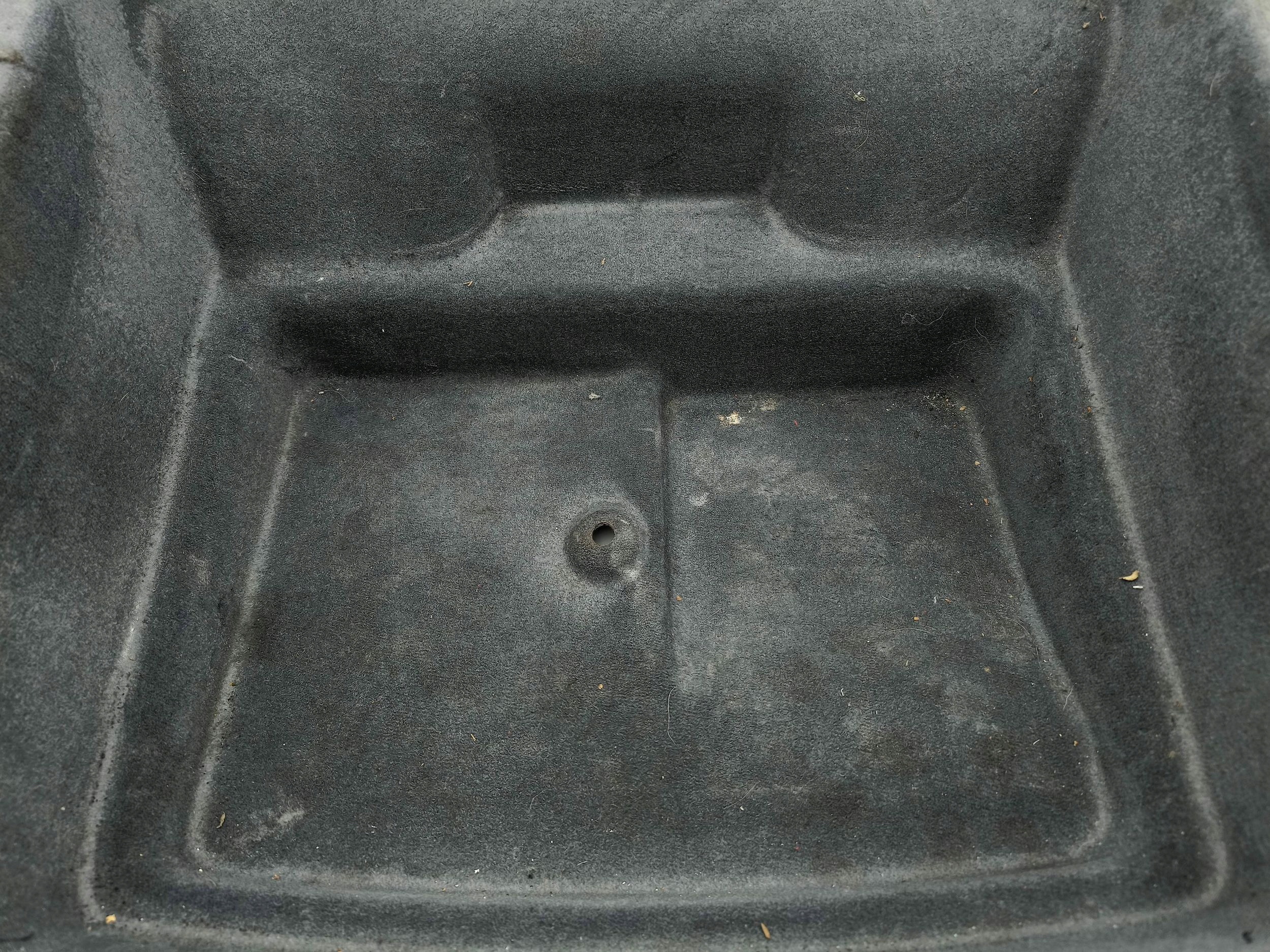 MASERATI QUATTROPORTE 2005 багажника