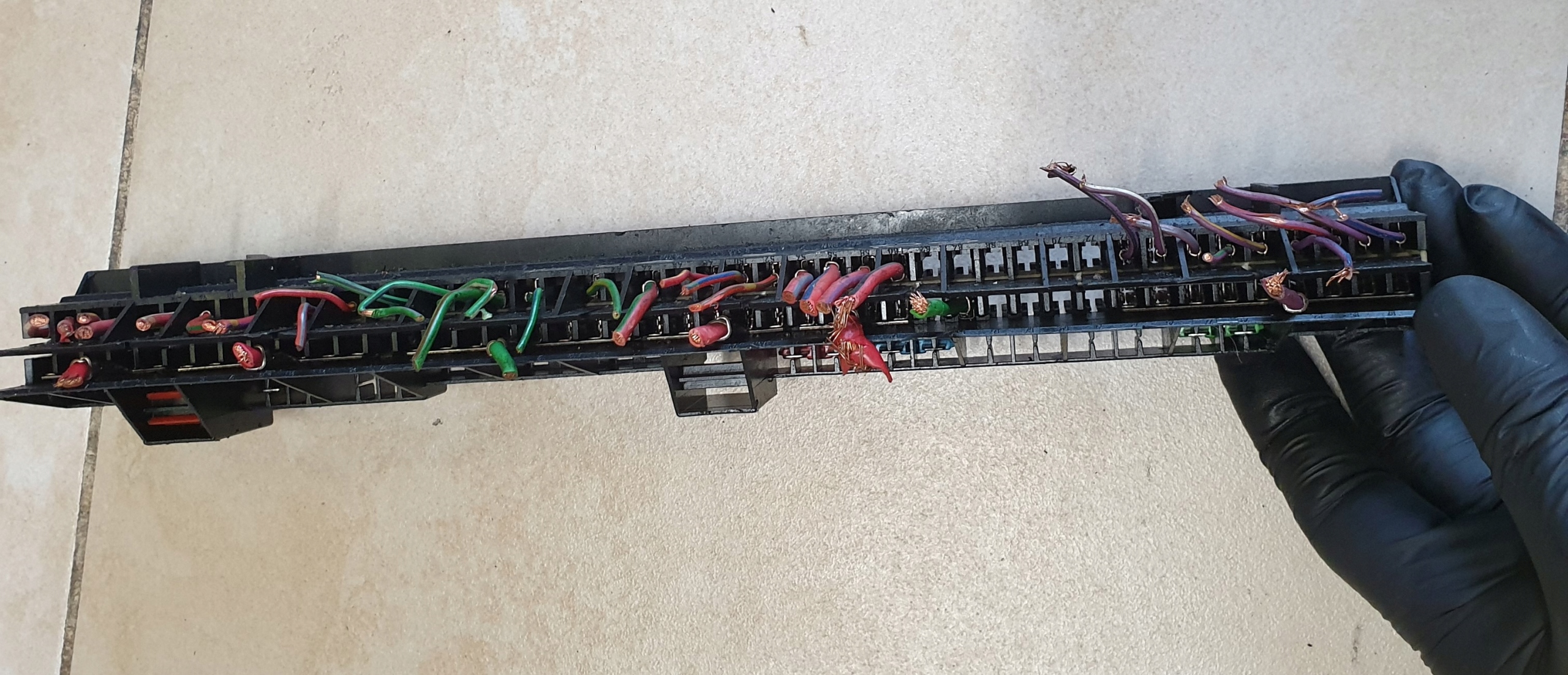 Module fusibles BSI BMW 5 E39 2.5 TDS