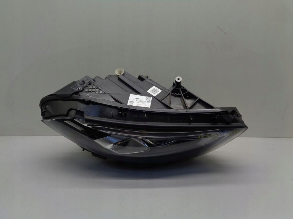 MERCEDES A KLASA 177 W177 FULL LED front right
