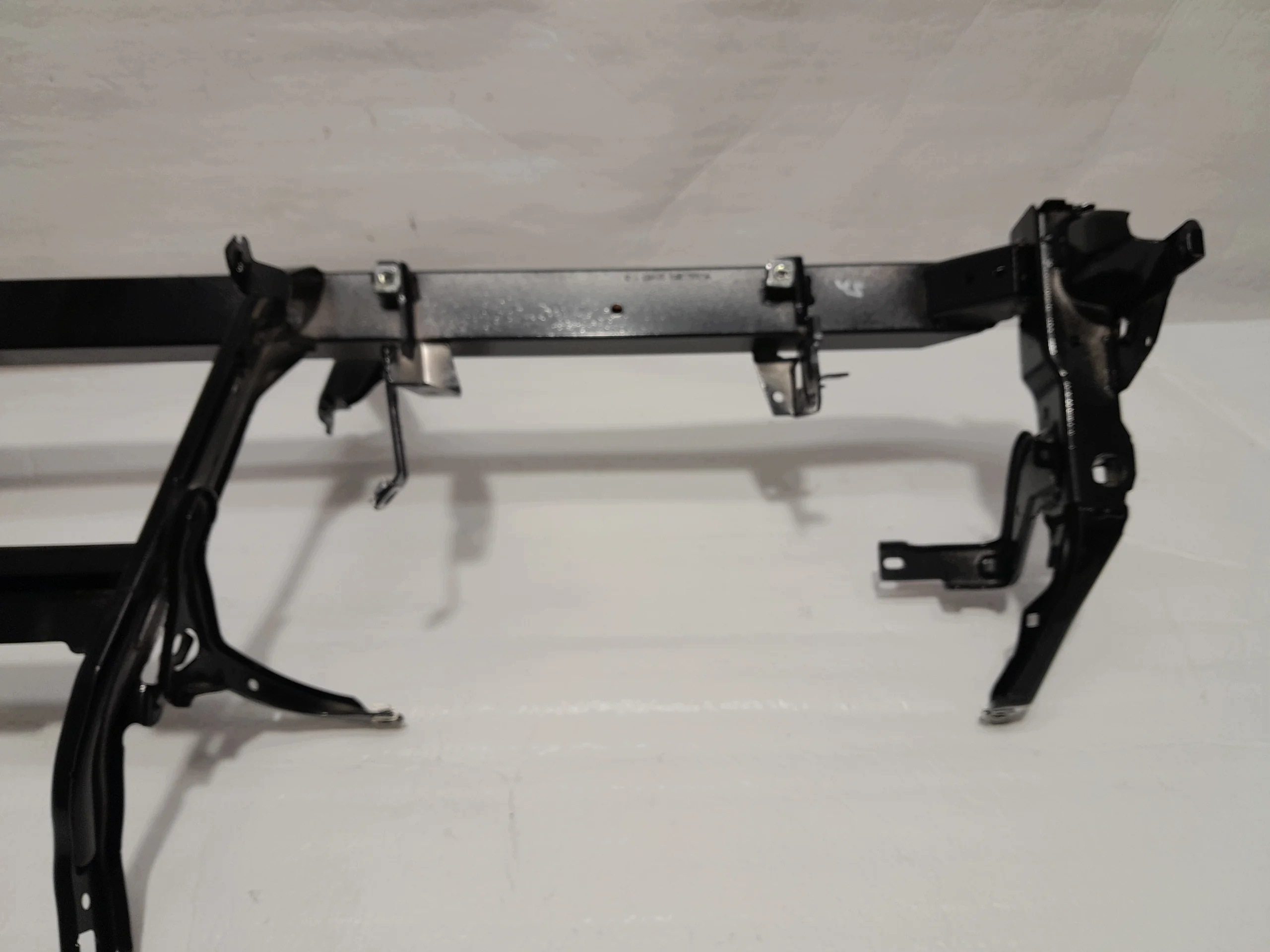 AUDI A4 B9 LIFT support du tableau de bord console 8W1857017D