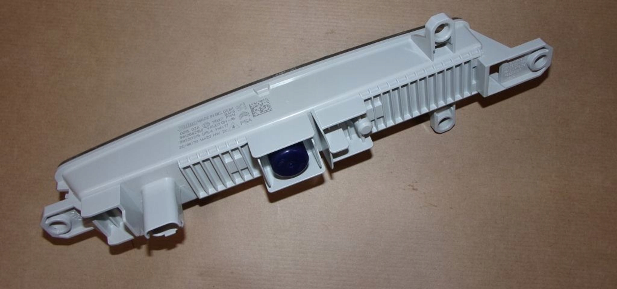 ŚWIATŁO DZIENNE LED C C-ELYSEE P 301 Producent części Peugeot OE