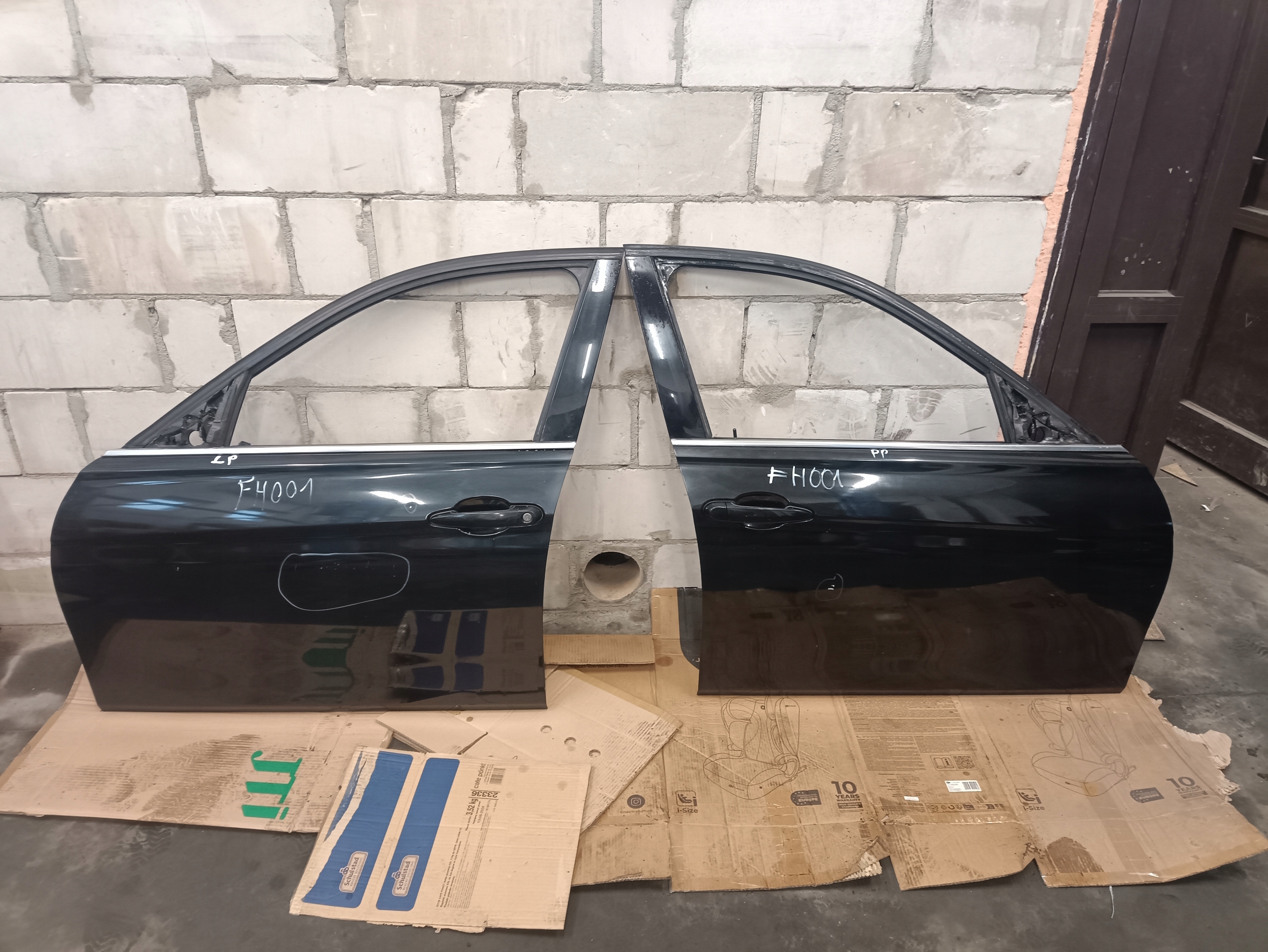 BMW 3 F30 ACTIVE HYBRID 3.0 USA 2013 DRZWI PRZÓD LEWE PRAWE