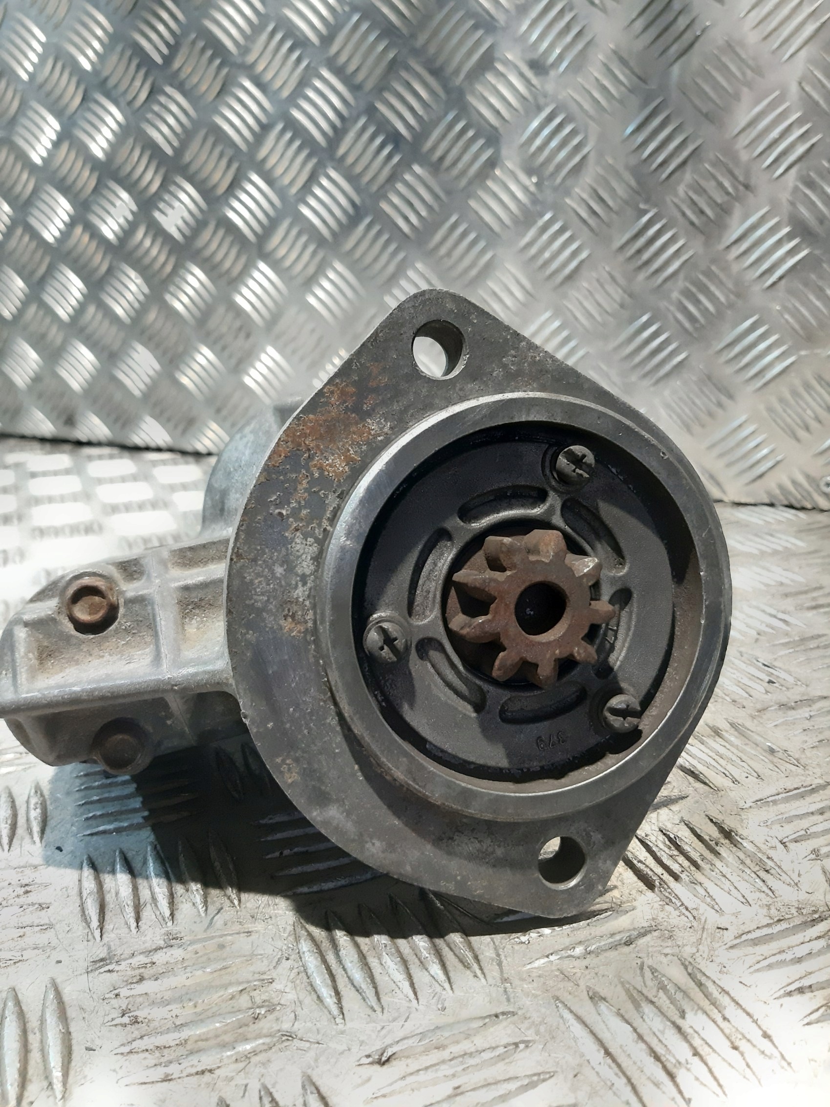 startér 9z NISSAN ATLEON CABSTAR 3.0D