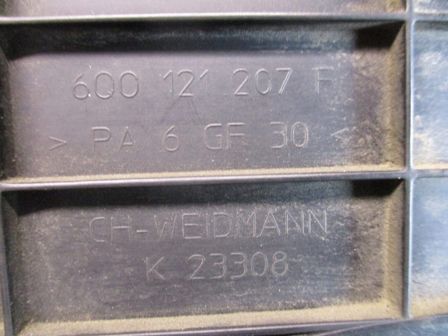 WENTYLATOR CHŁODNICY SKODA FABIA 1.4 16V