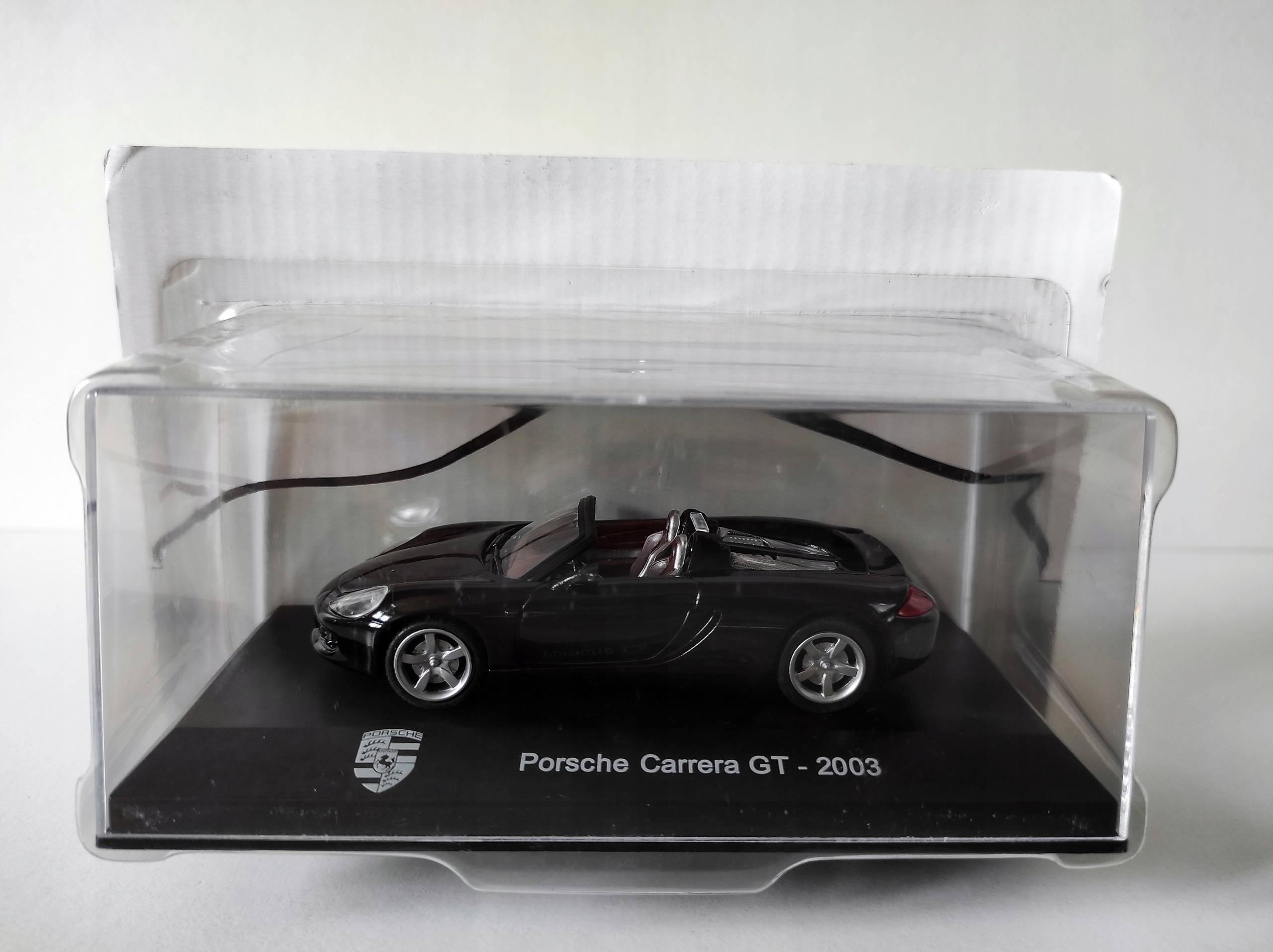 Porsche Carrera Gt (2003) 1:43