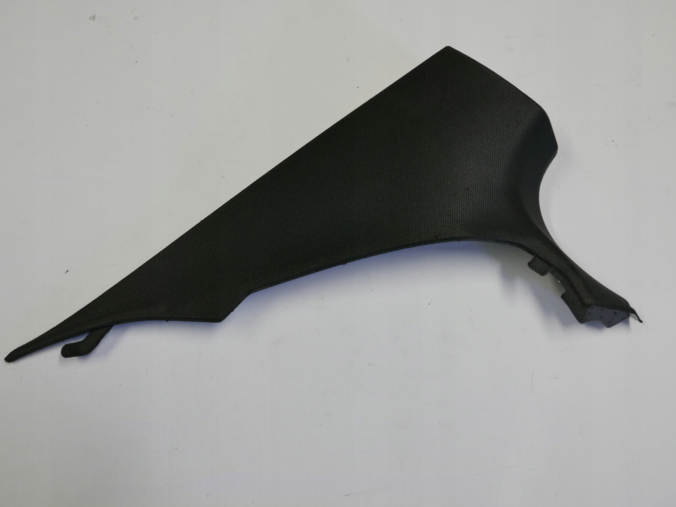 BMW G30 OSŁONA SŁUPKA C LEWA M PAKIET 7384533