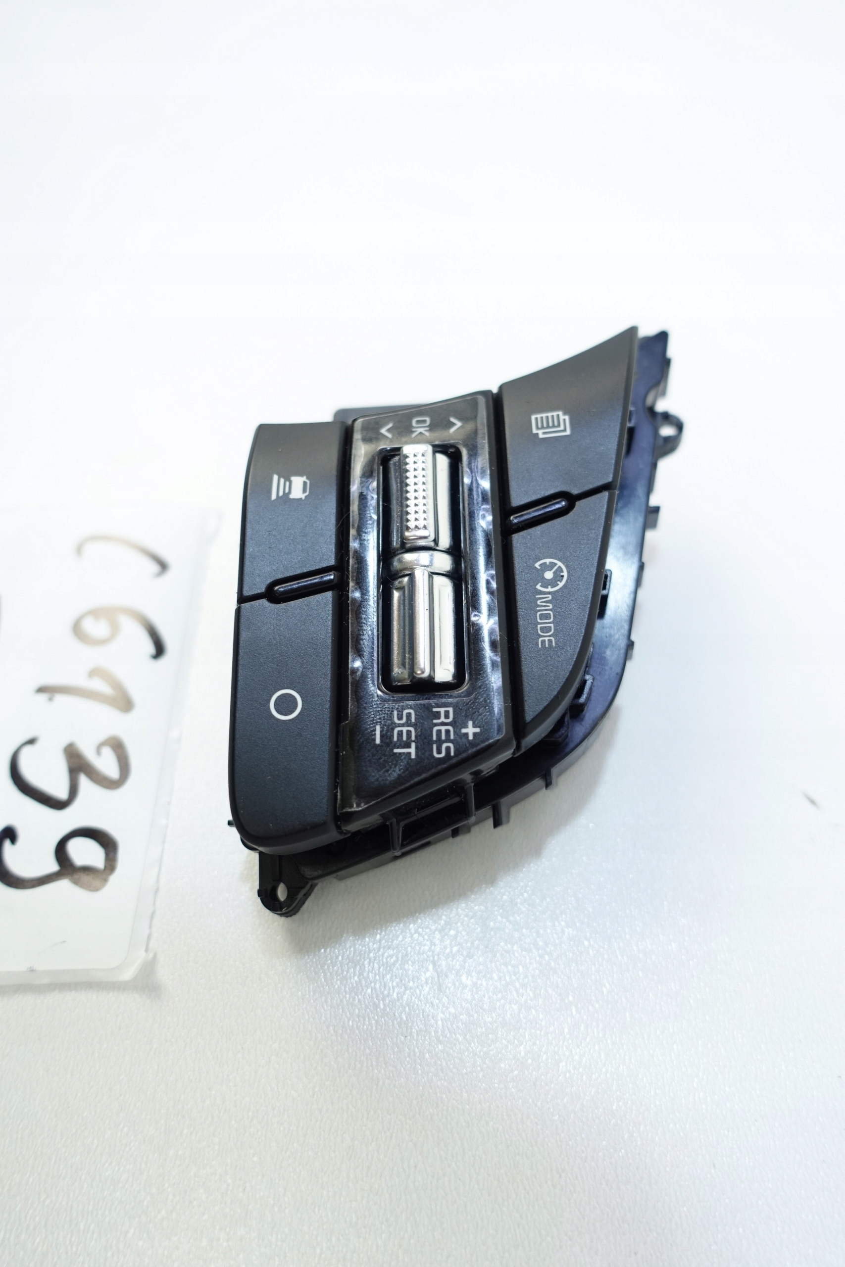 control panel switch of the steering wheel HYUNDAI