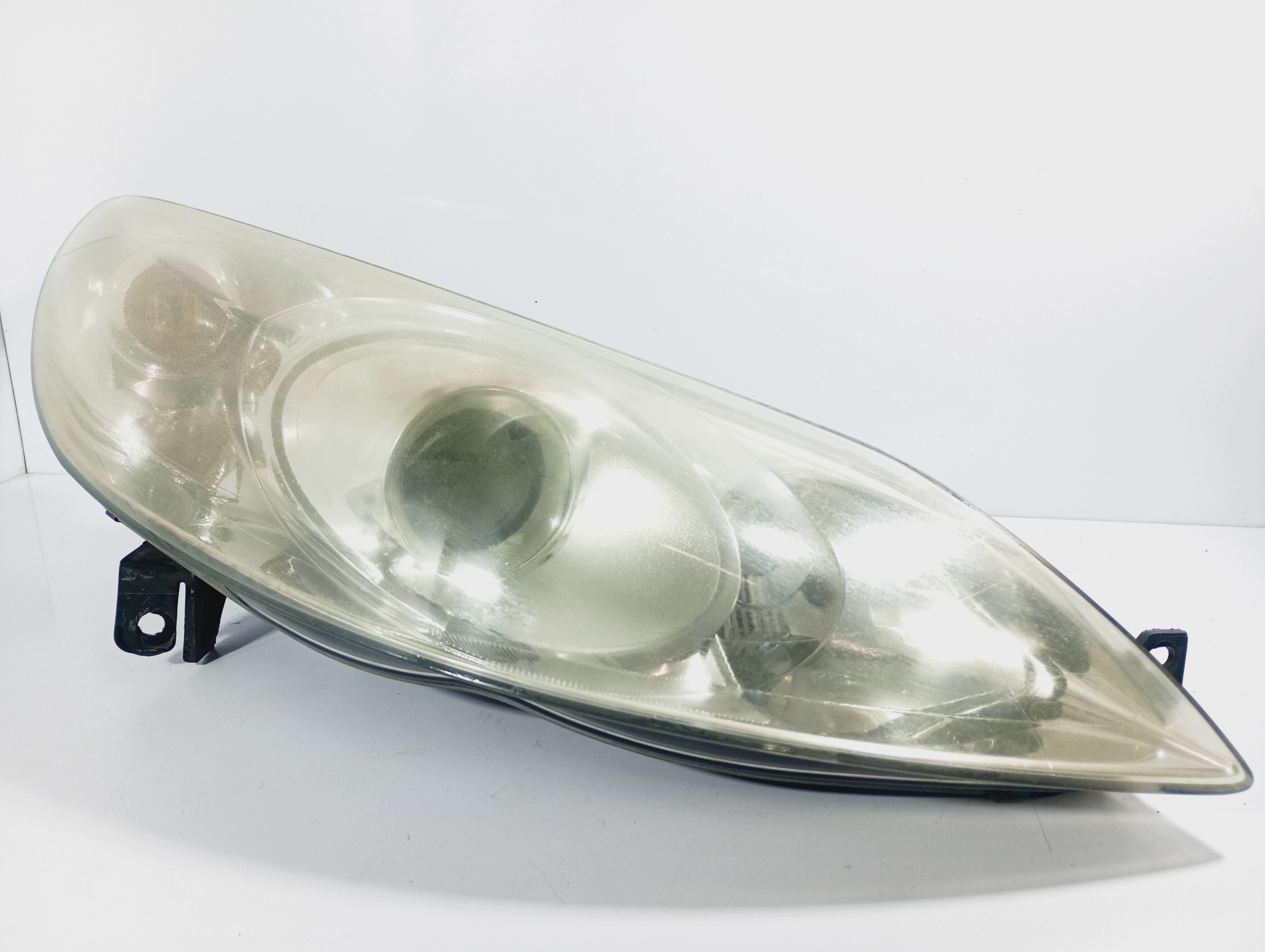 light right front REFLEKTOR right front 03012113202 Peugeot 407 04-10