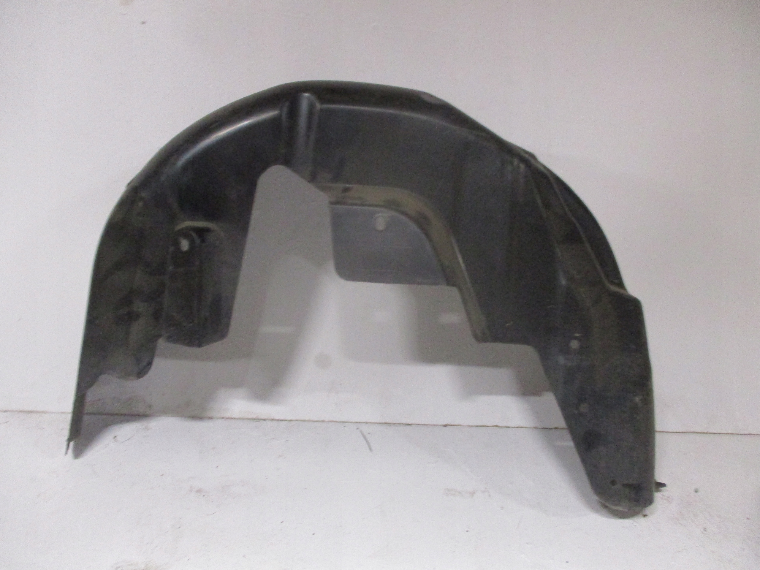 mudguard right rear part rear. JEEP AVENGER 52170952