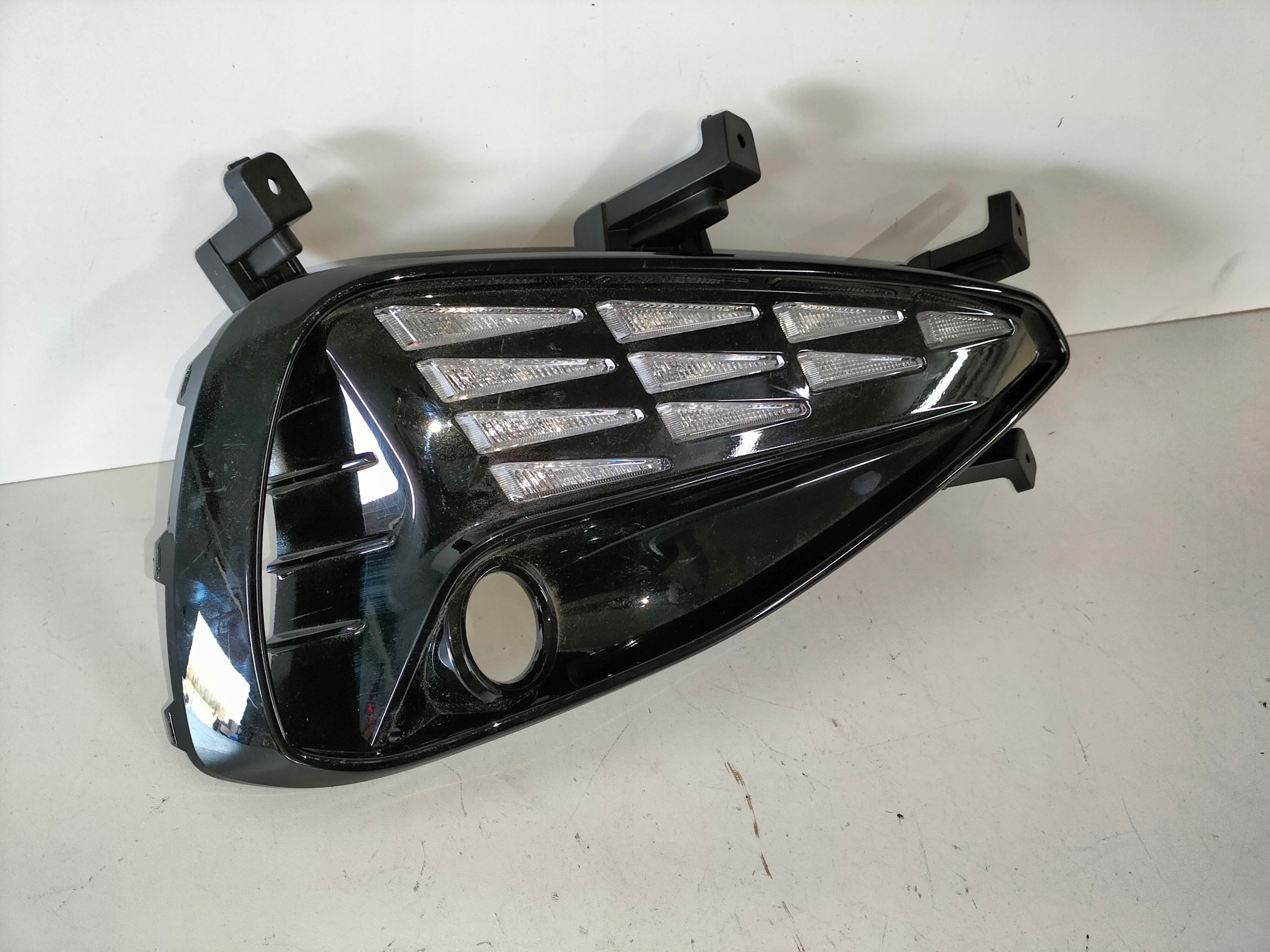 fog light light DRL front right HYUNDAI I30 III LIFT 20- z grid