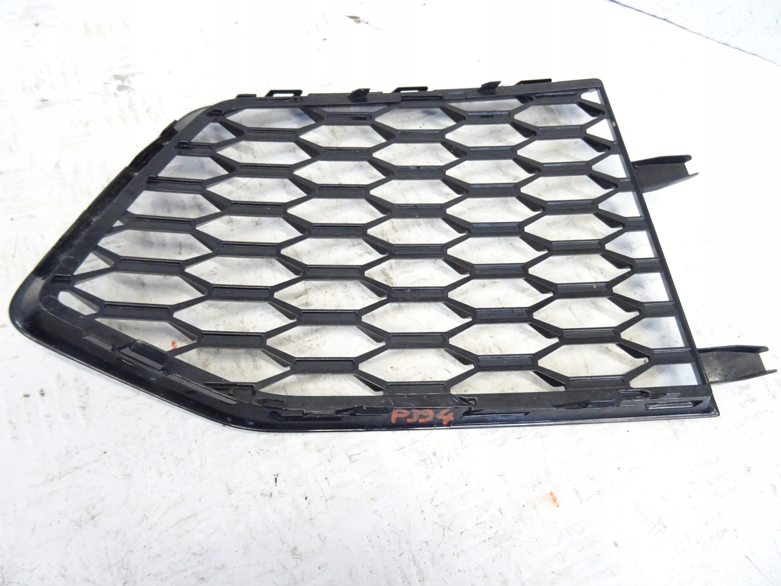 AUDI RSQ3 8U0 LIFT right grid of a bumper front front