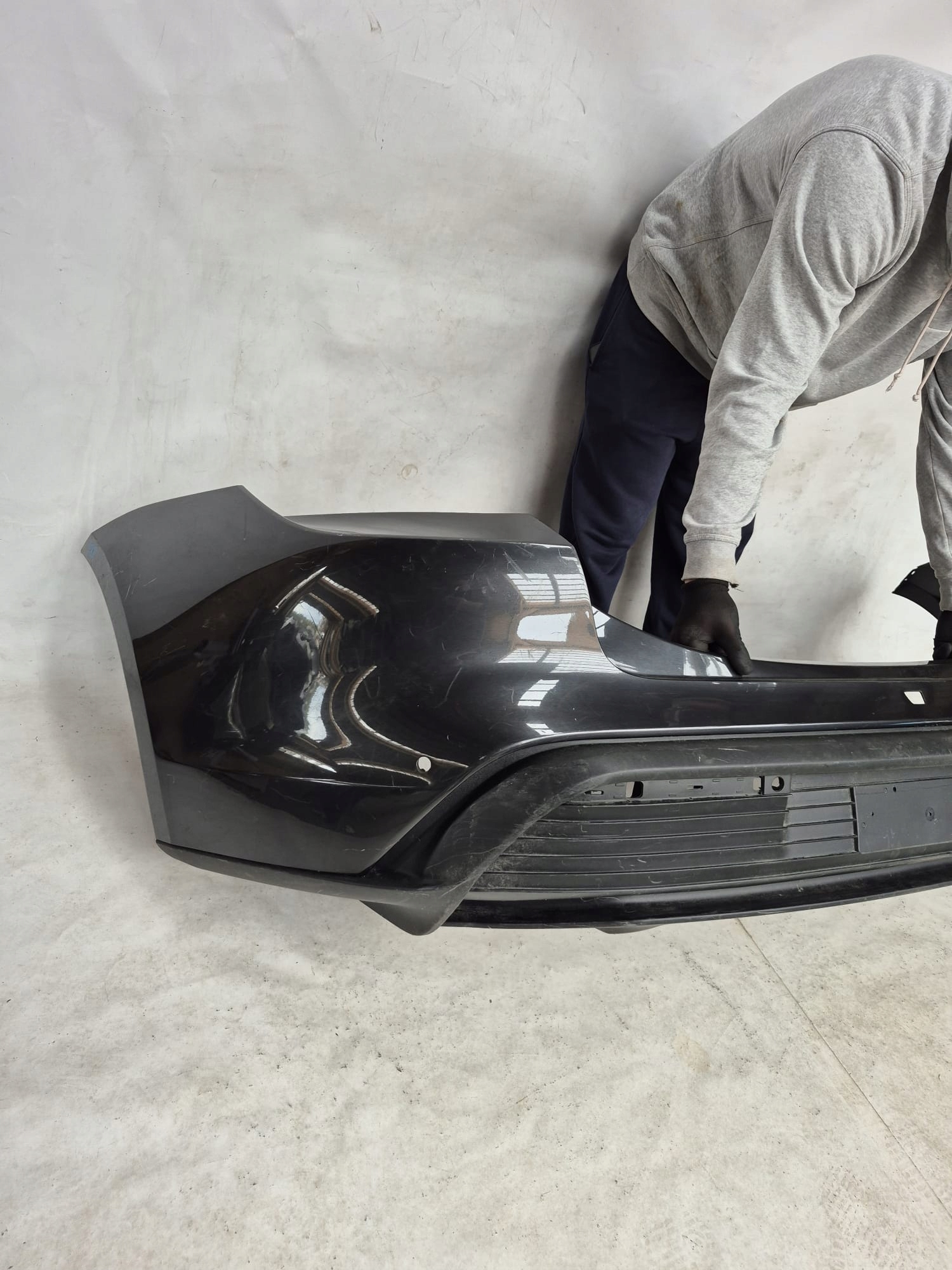 PORSCHE TAYCAN 9J1 19- bumper rear part rear PDC