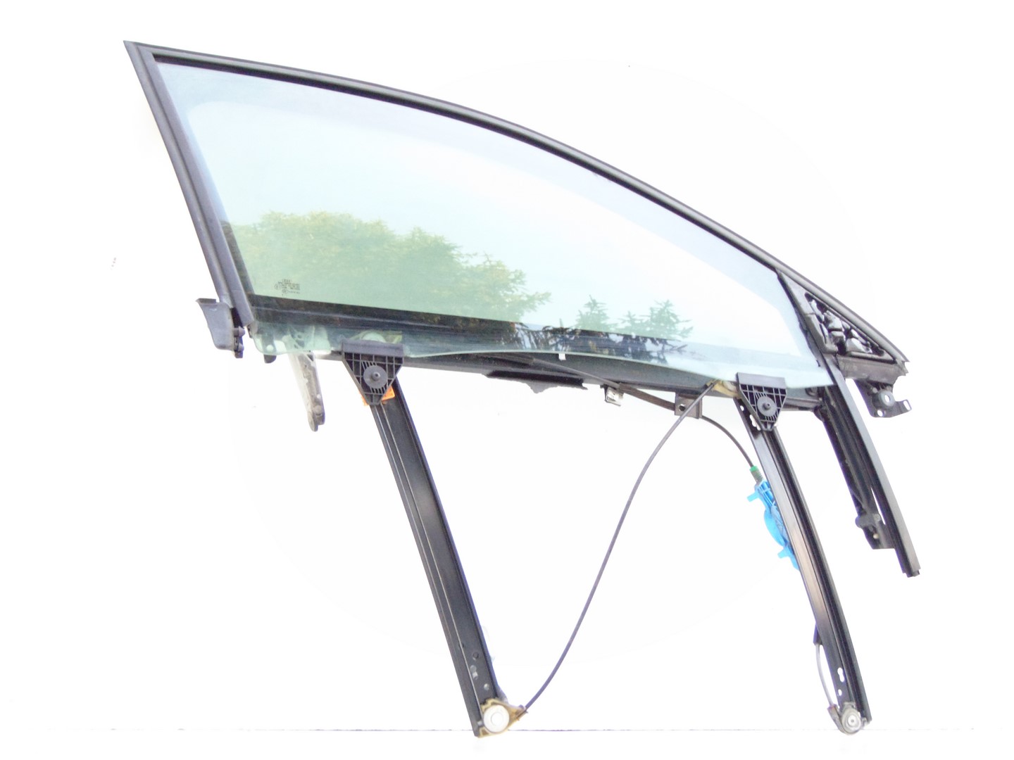 РАМКА + МЕХАНІЗМ СКЛО ПРАВИЙ ПЕРЕД AUDI A4 B7