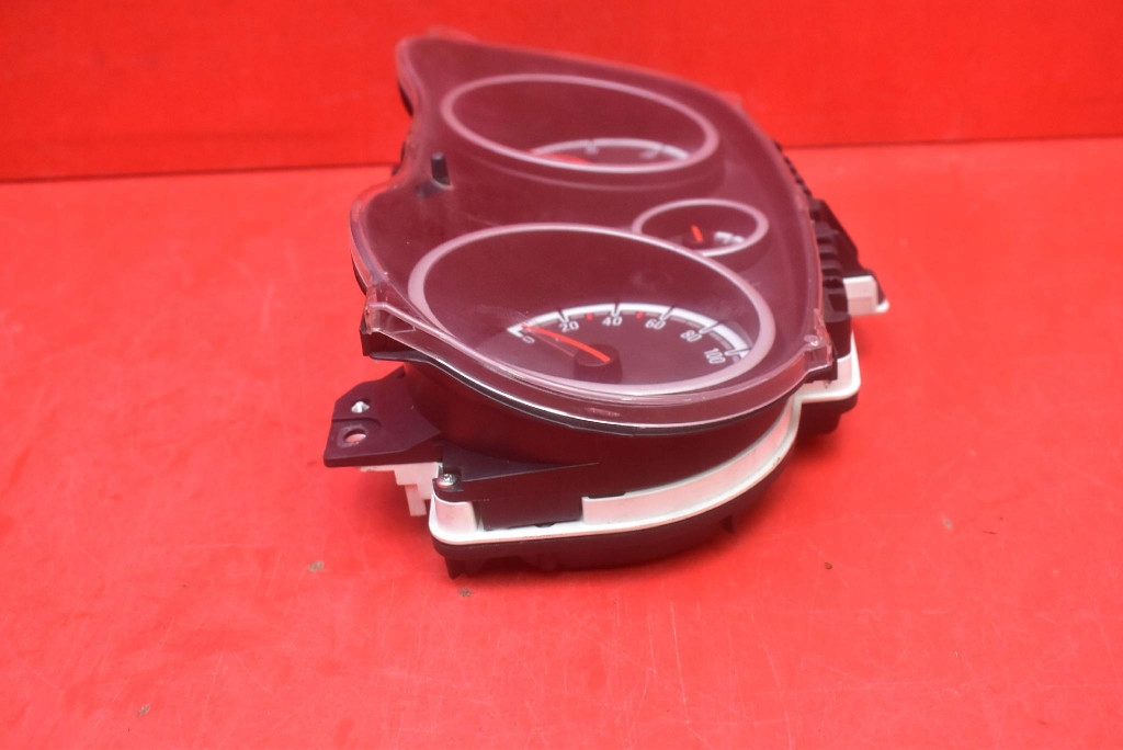 спидометр часы европа P0013264275 opel CORSA d 1.3 75 ЛС 06-11