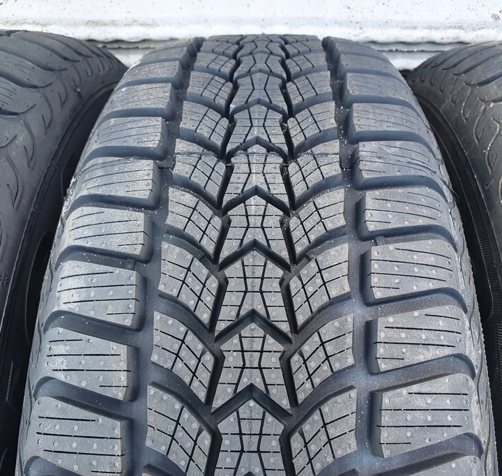 NISSAN QASHQAI DACIA DUSTER KOŁA 215/65R16 DĘBICA Odsadzenie (ET) 40