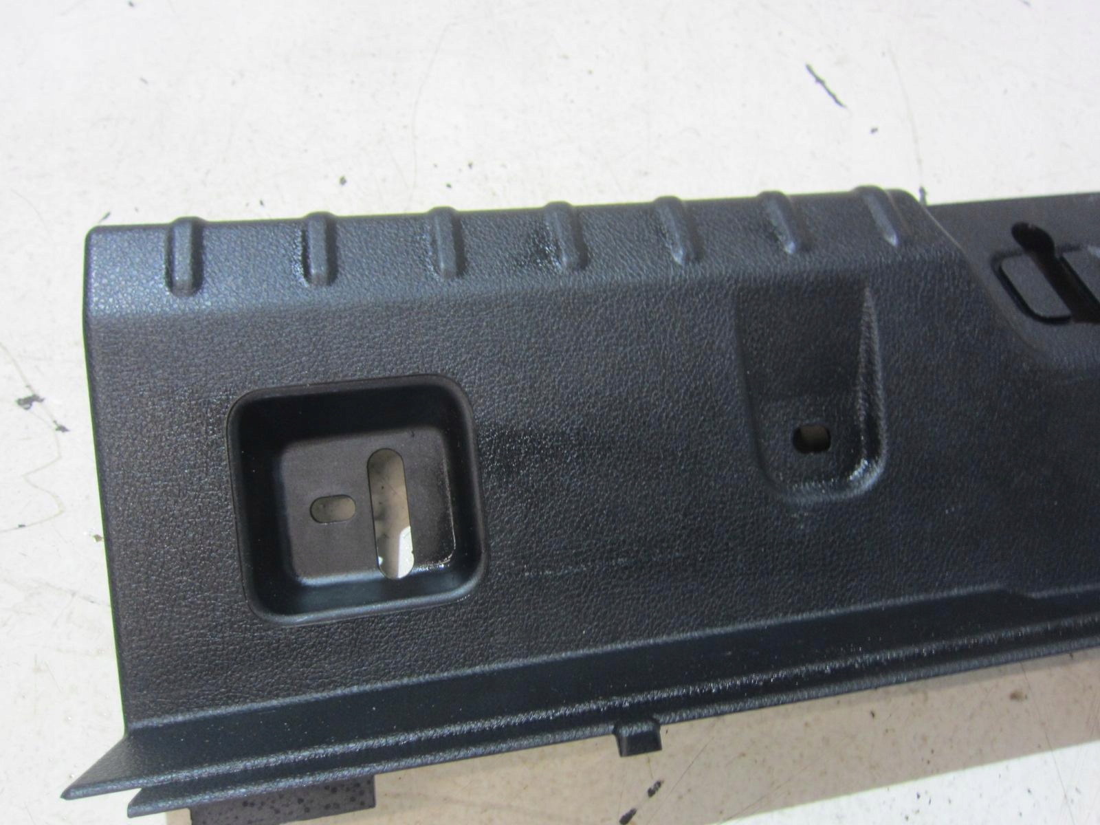 BMW F30 328XI rear panel cover boot 7351650