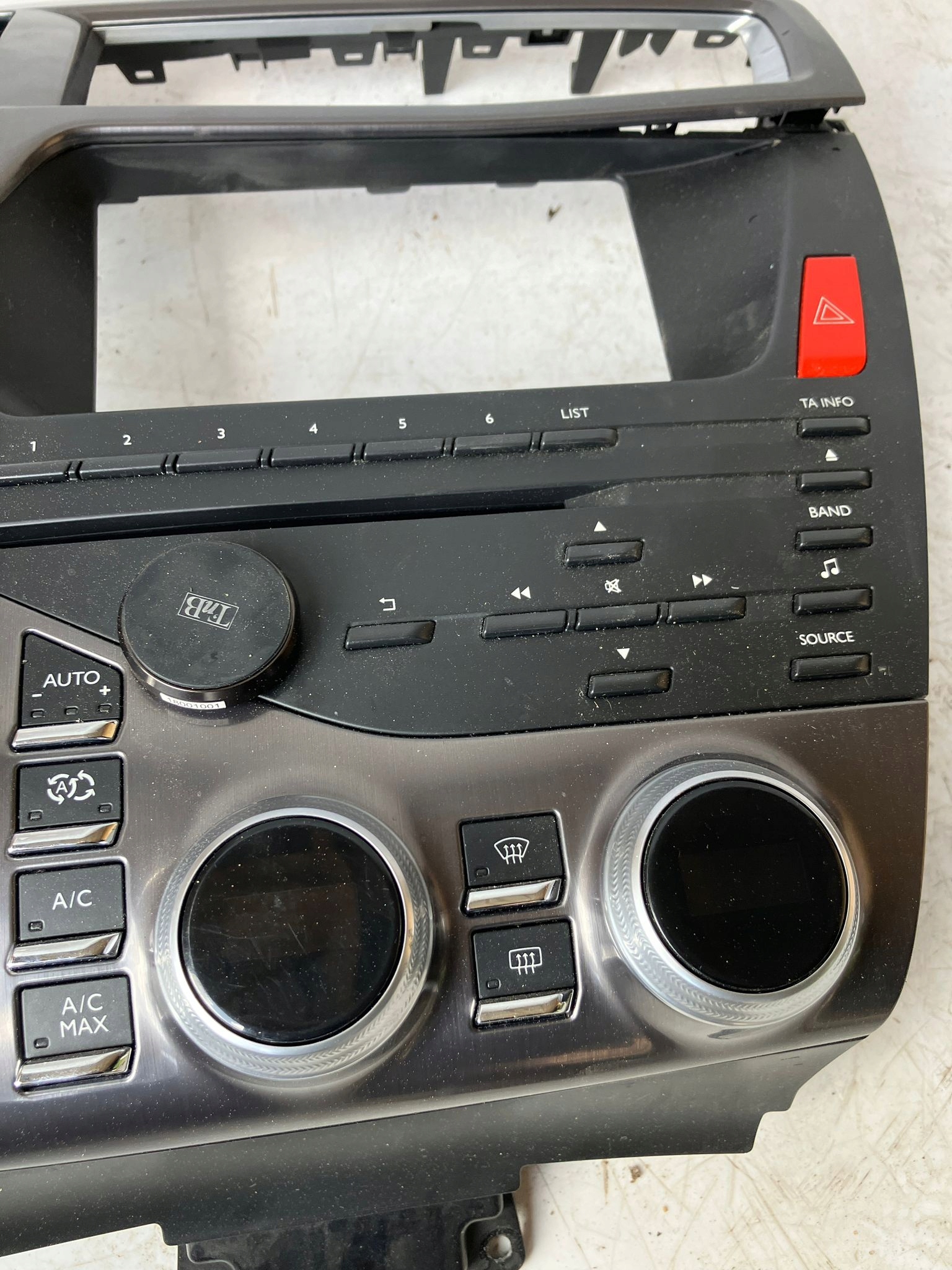 PANEL RADIA klimatizaci DS5 98025353ZD