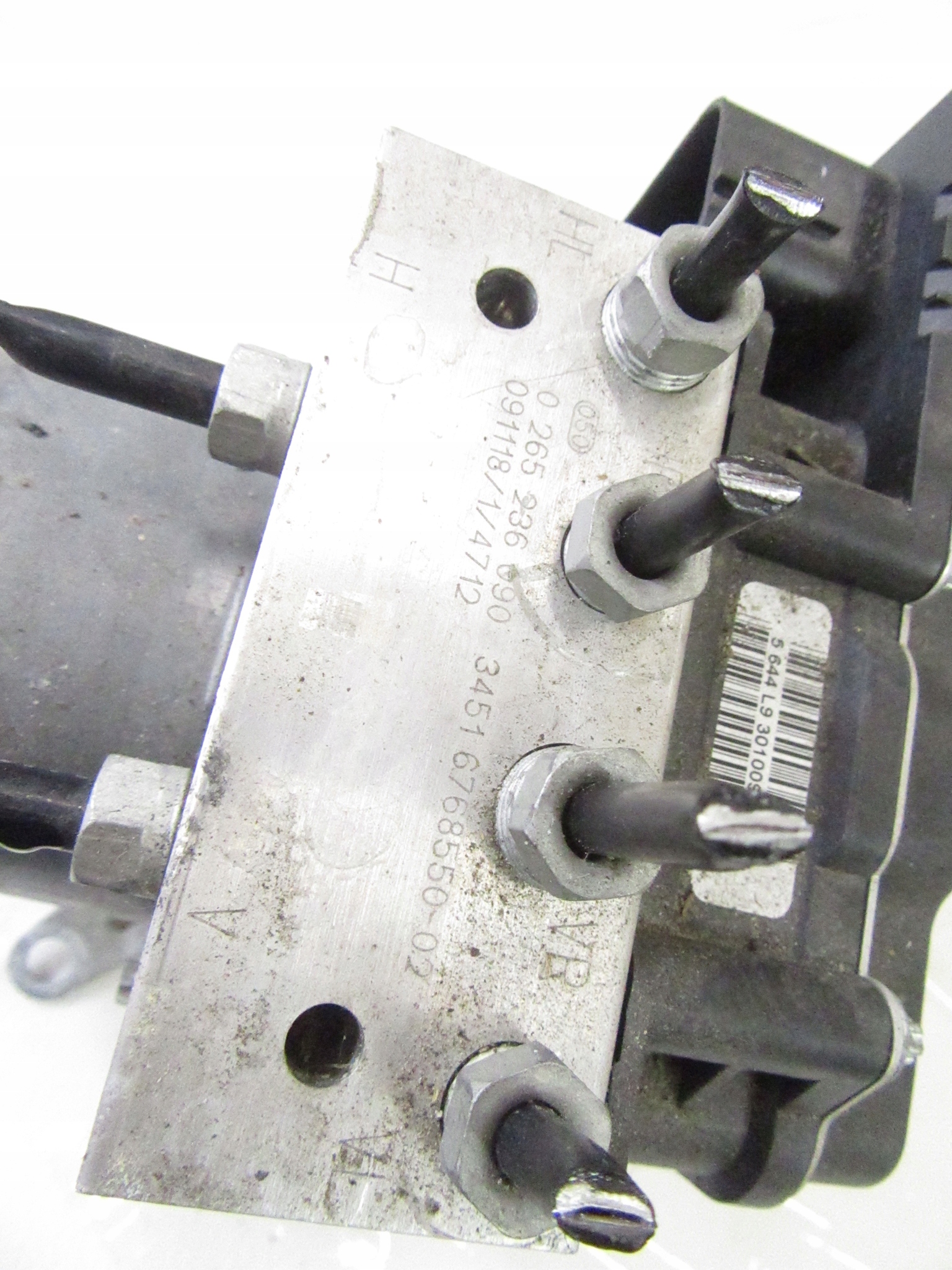 pump agregat ABS DSC bracket BMW e90 e91 e92 e93 X Drive 4x4 6784868
