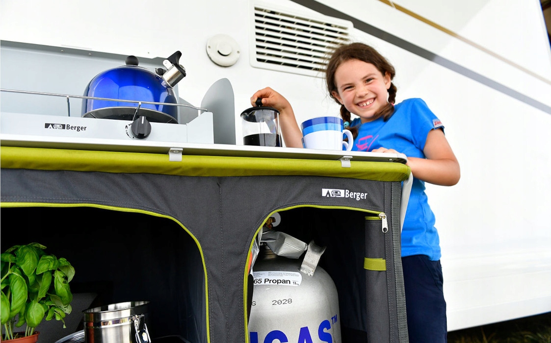 SZAFKA TURYSTYCZNA SKLADANA KUCHENNA BERGER Weight with packaging 10 kg