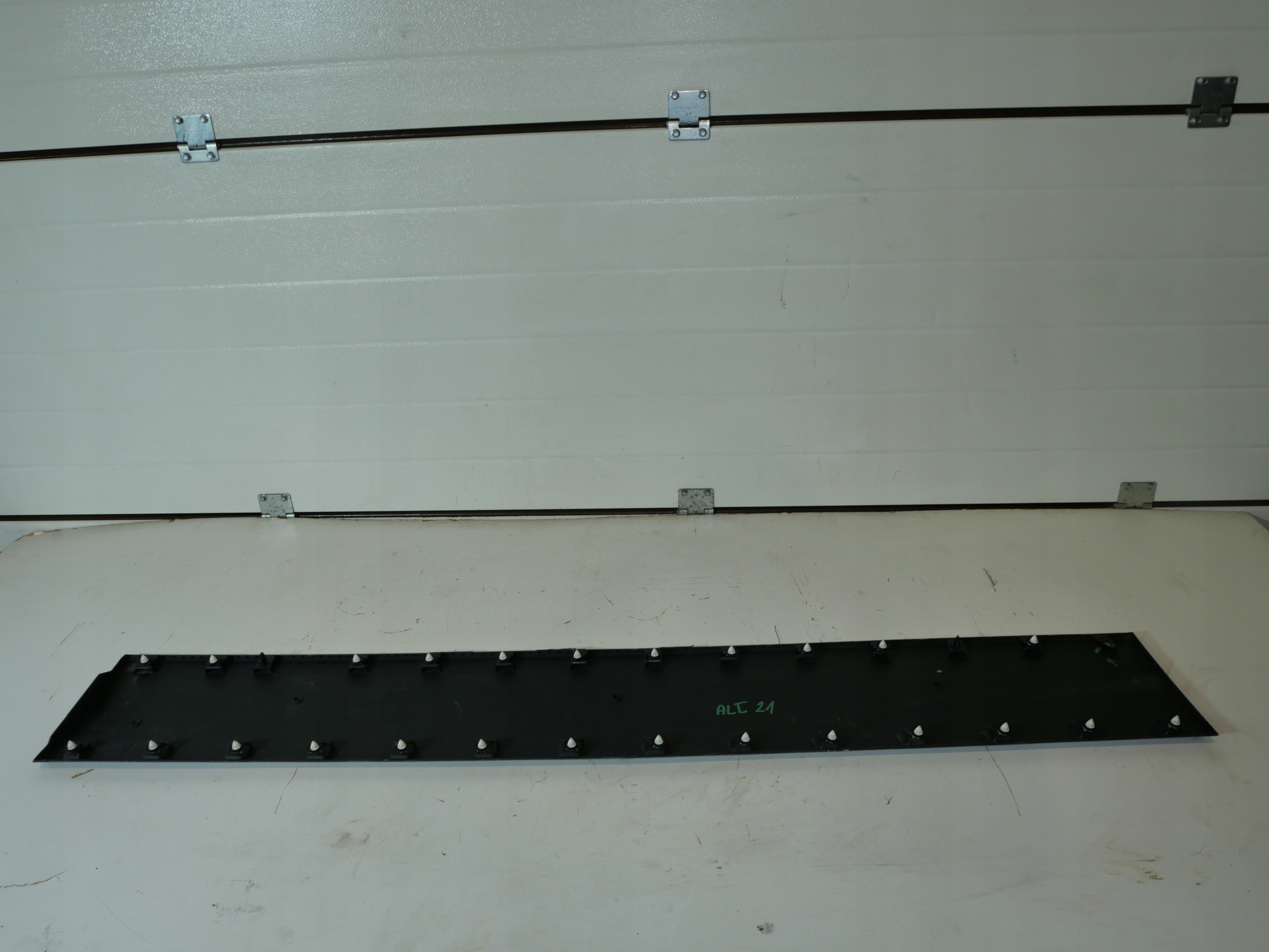 VW CRAFTER II 7C0 moulding 7V0853517A