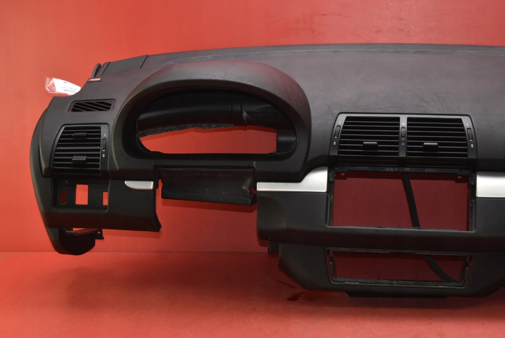 dashboard instrument panel console cockpit airbag EU BMW X5 E53 99-03