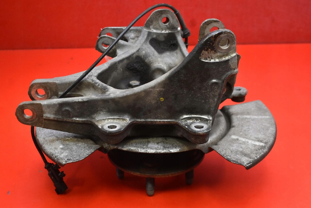 поворотный кулак зад tesla MODEL S P85D 12-20