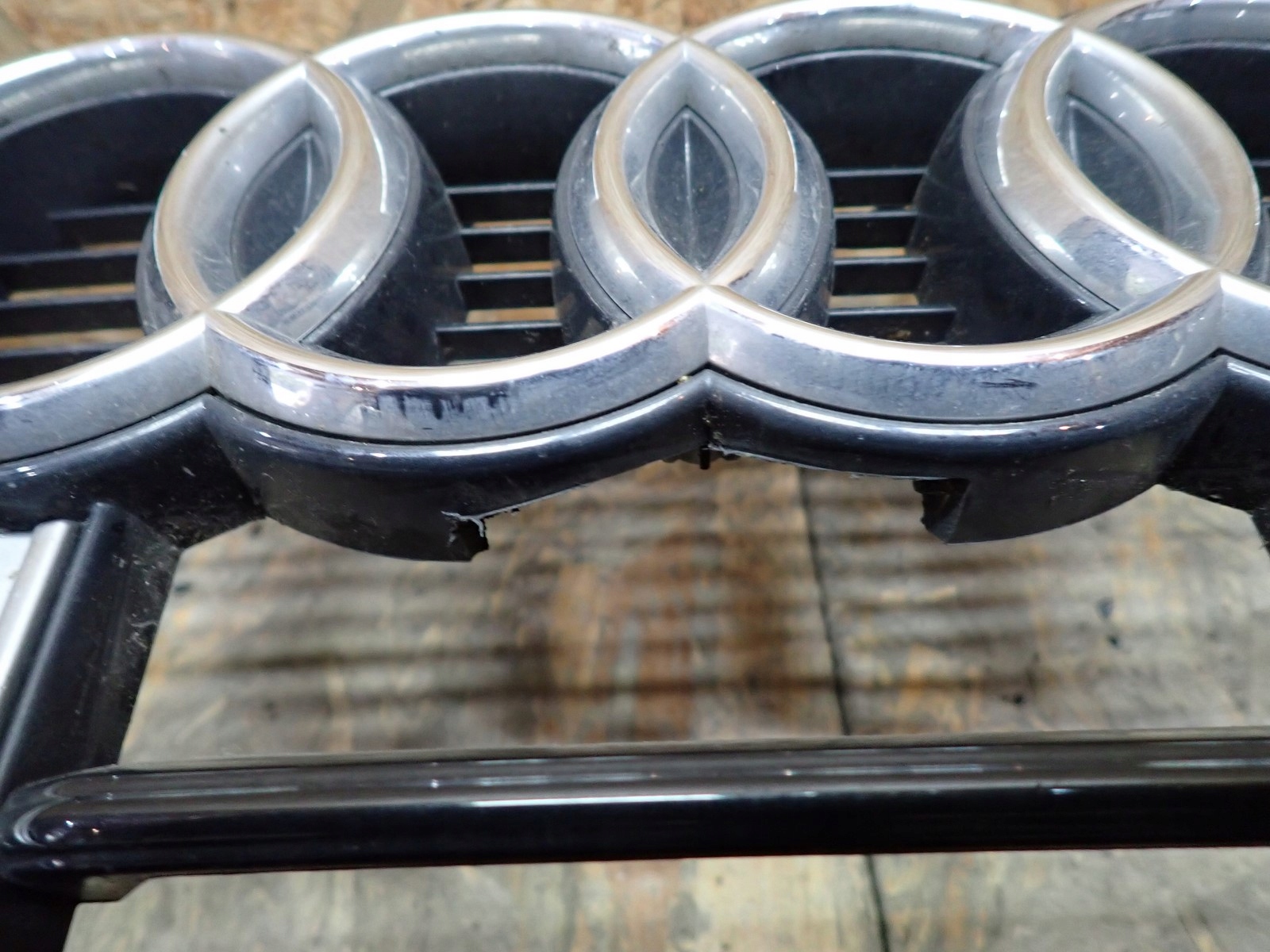 ATRAPA GRIL AUDI SQ5 2 II 80A FYB LIFT 2021- 80A853651 Producent części Audi OE