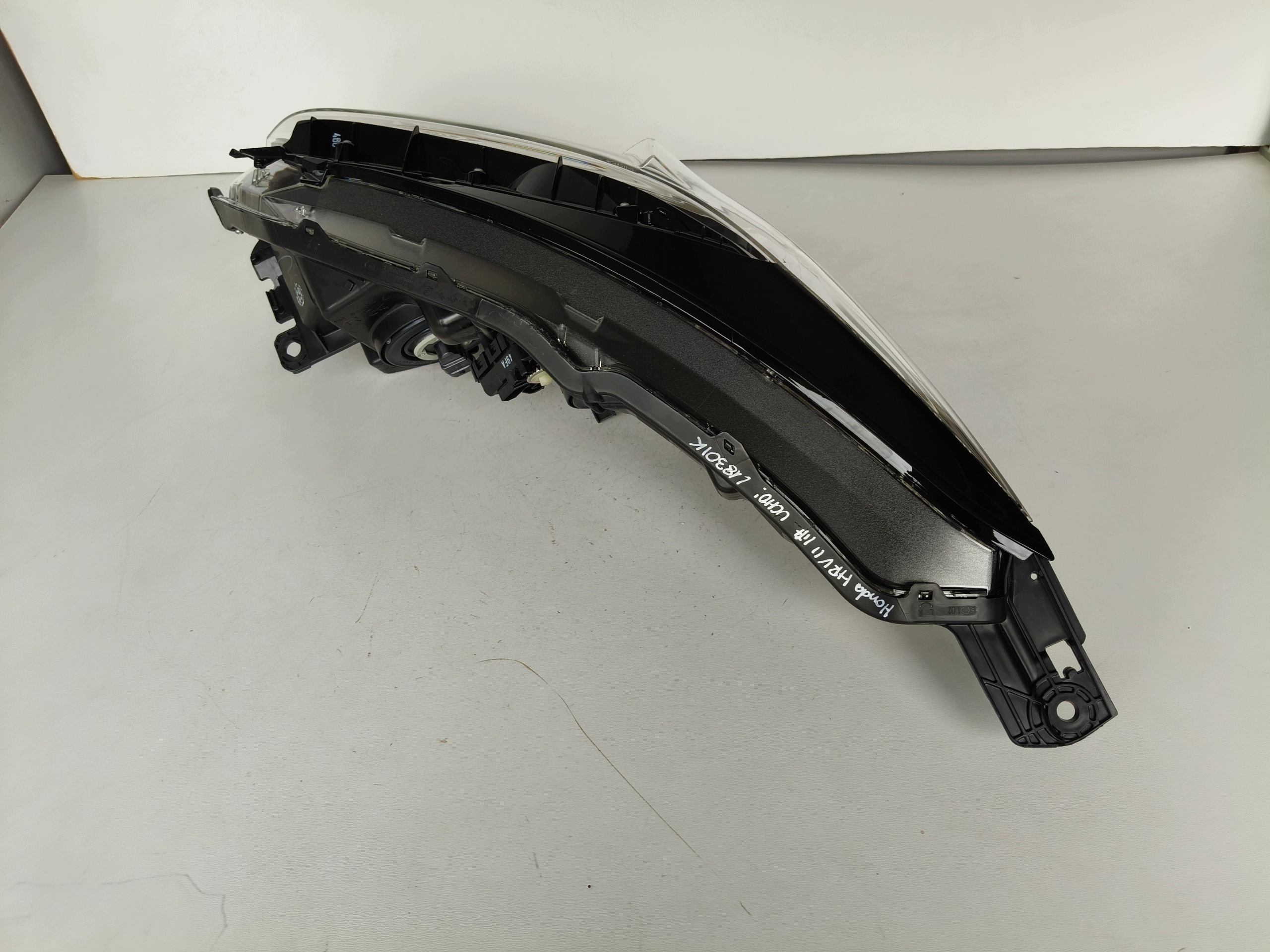 light right REFLEKTOR HONDA HRV II 18- LIFT