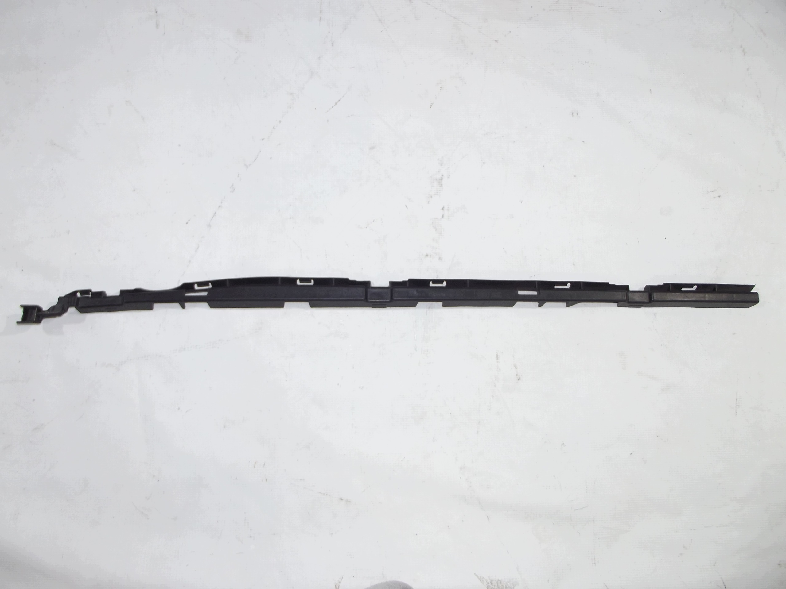 Mercedes GLA W156 support mouldings progowej left rear part A1566980314