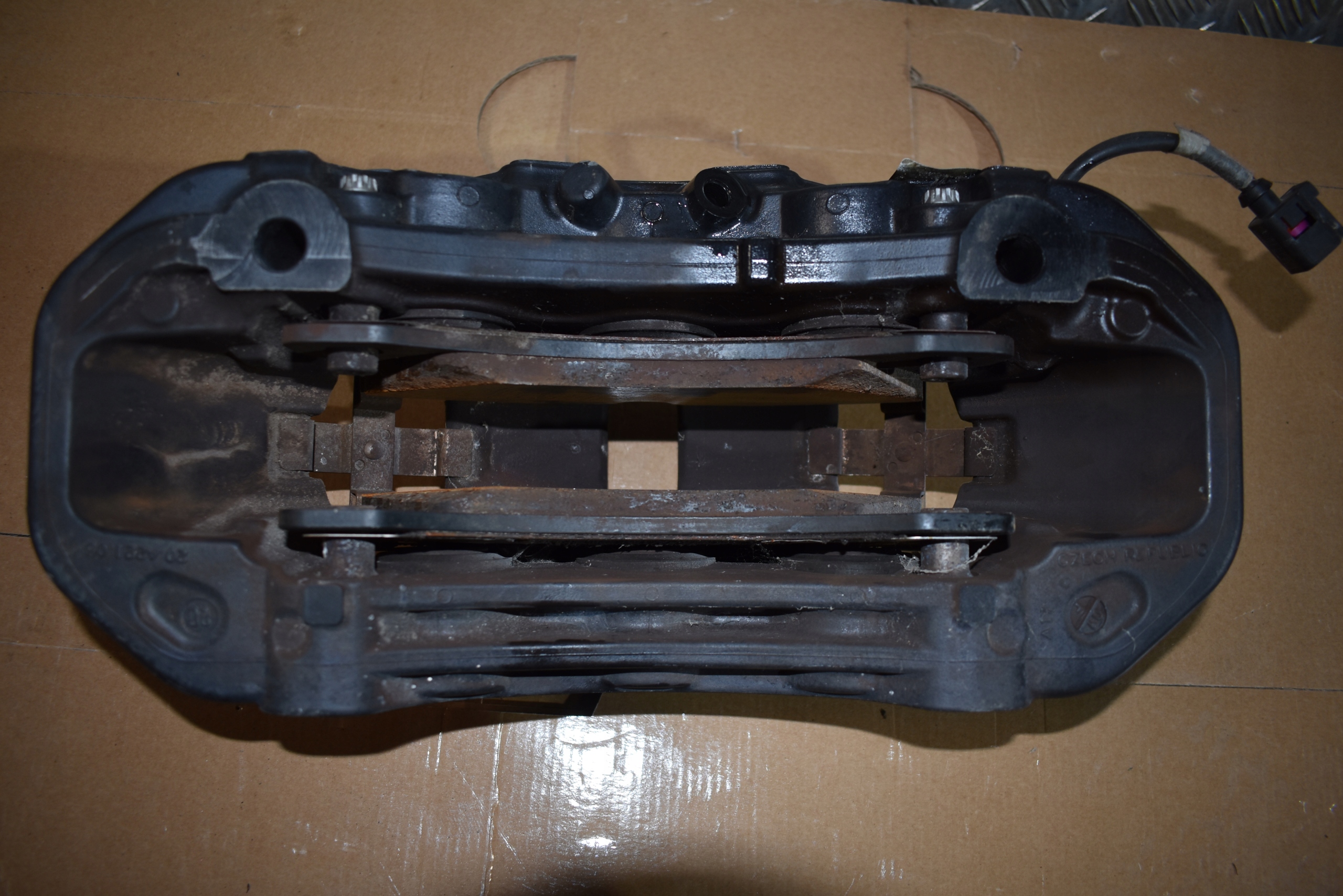 IDEALNY caliper front front right PORSCHE PANAMERA 971 1