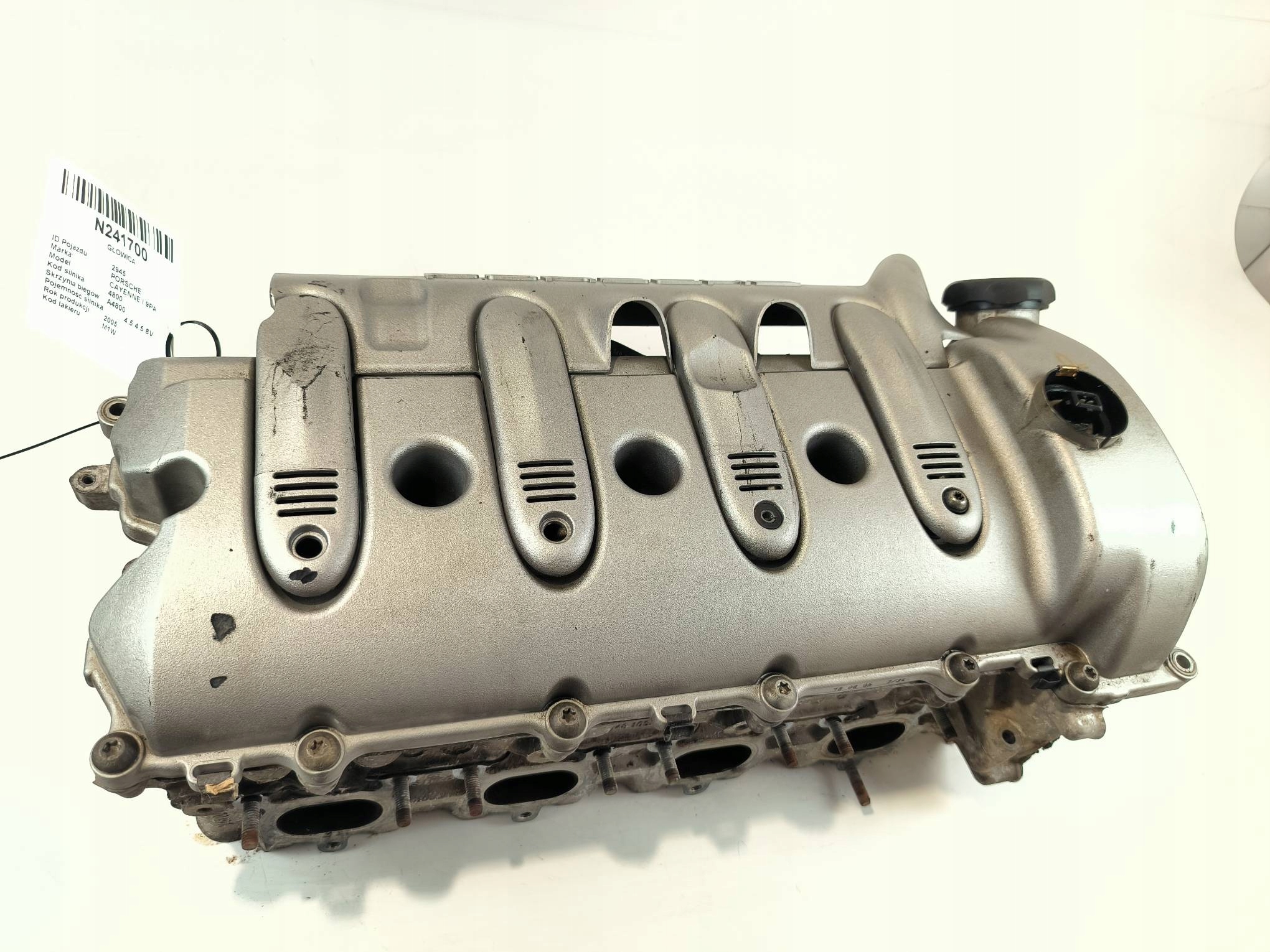 head. PORSCHE CAYENNE and 9PA