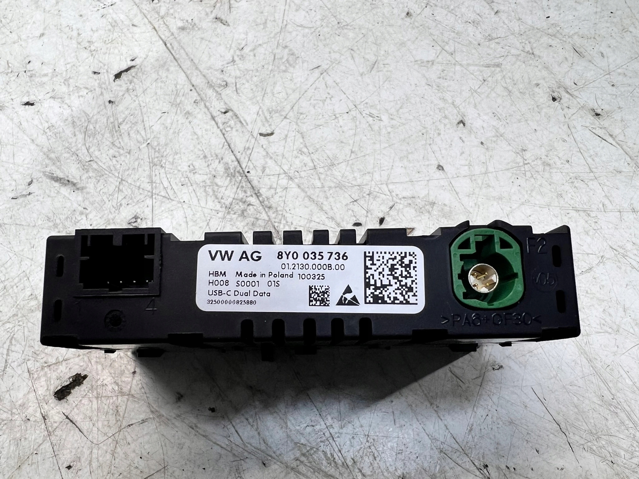 adapter PORT USB TYP C AUDI A3 8Y 8Y0035736