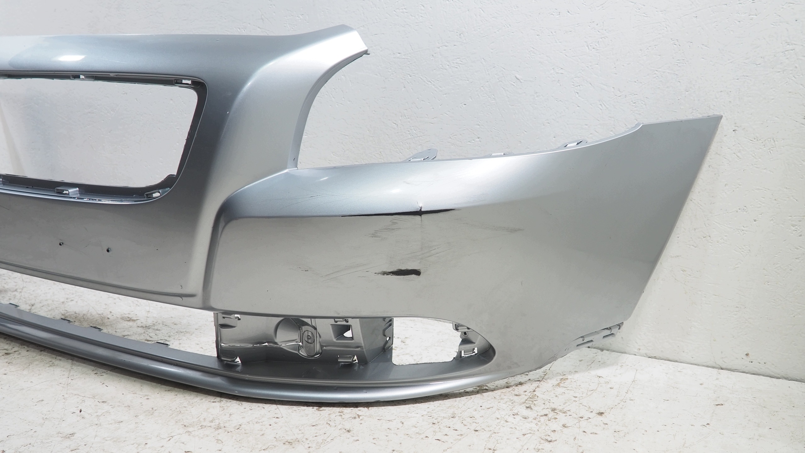 Volvo S40 II lift bumper front front 30744904