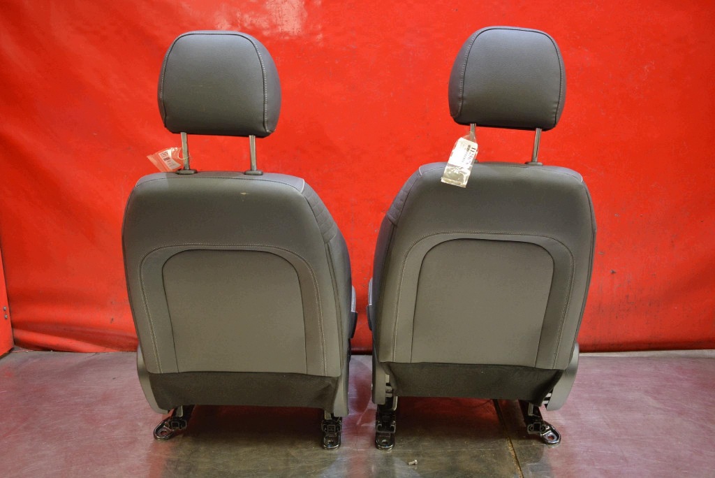 Sitz Sitze Seite Seiten Halbleder KOMPLET EU BAIC BEIJING X3 LIFT 19