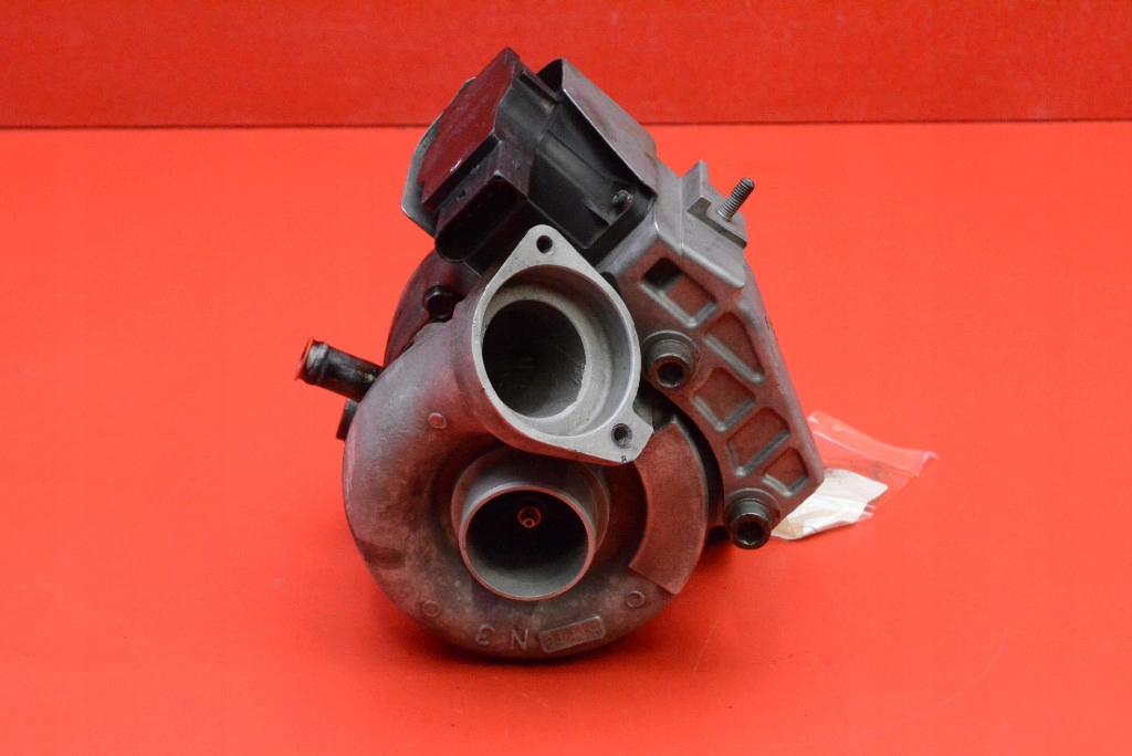 turbo TURBINA 7795498-D BMW E90 E91 2.0 D 122 KM 04-10