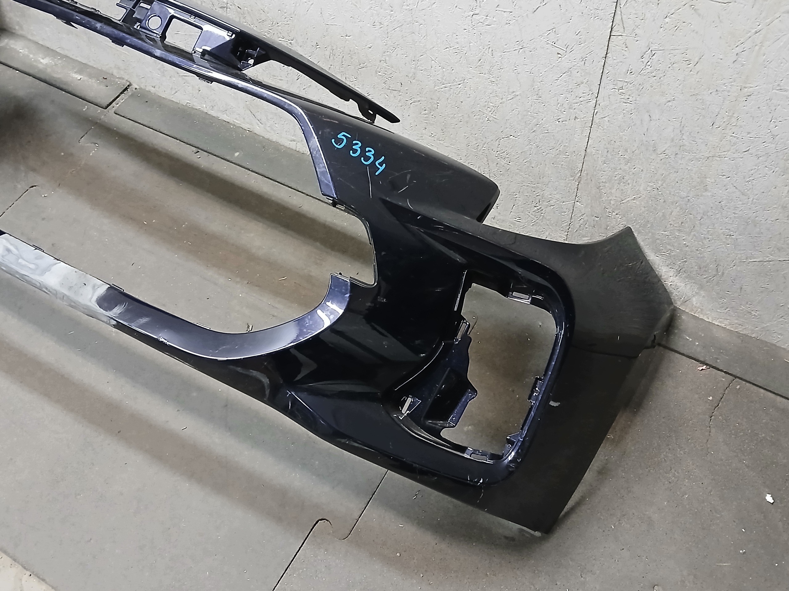 bumper front SUZUKI SWACE 20