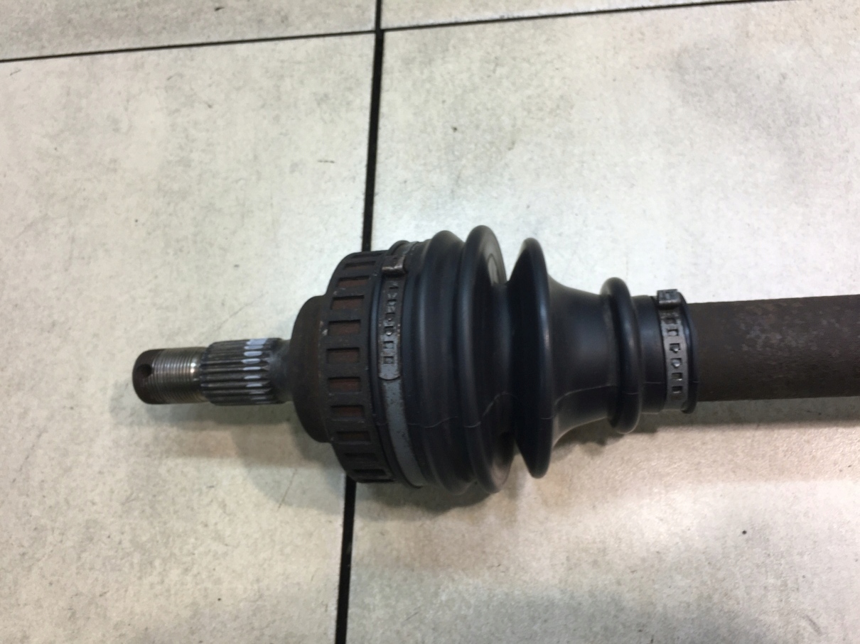 semi-axis left short. XSARA PICASSO 1.8 16V