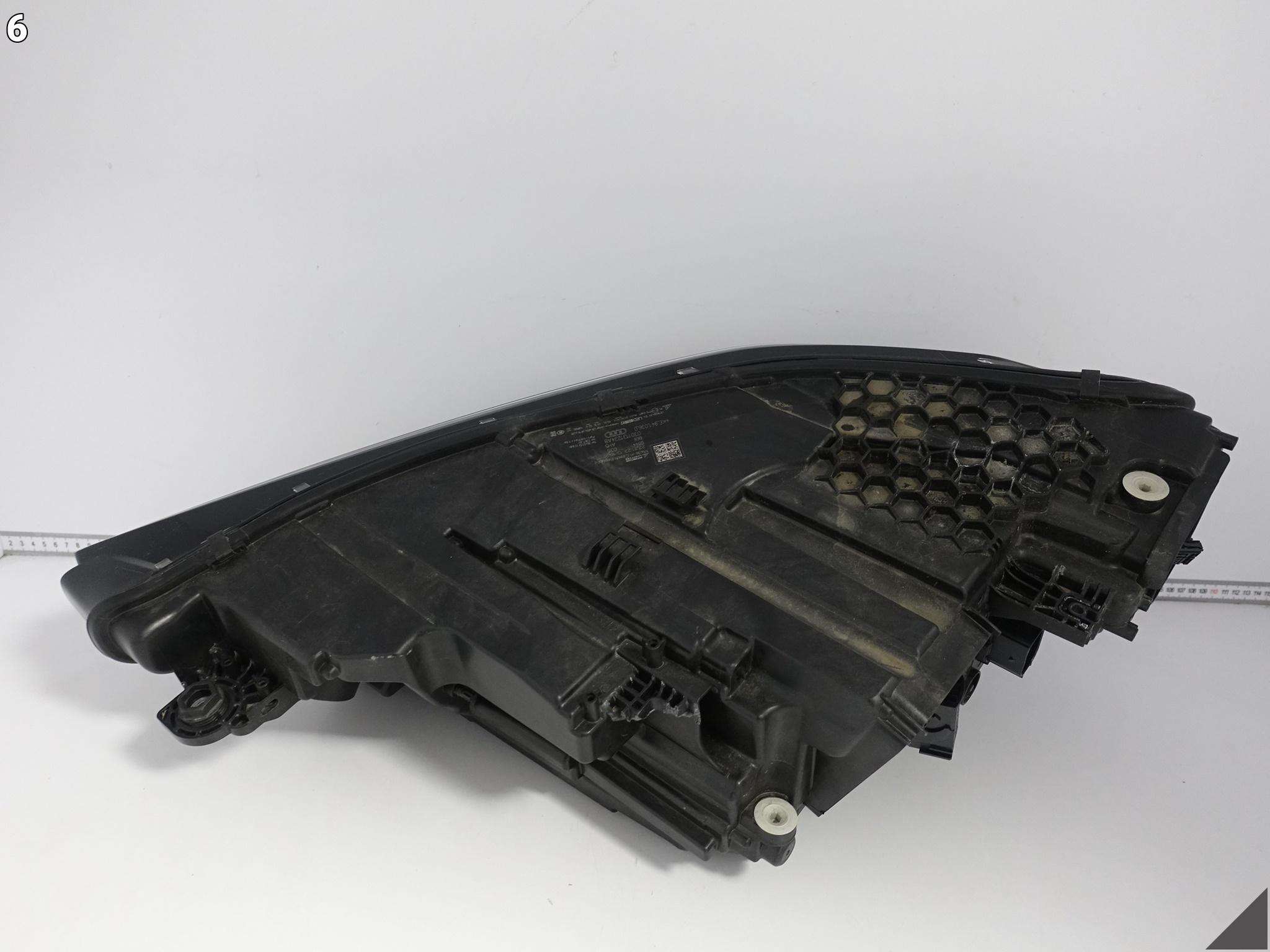 AUDI E-TRON / Q8 E-TRON LIFT 22- Licht FULL LED DIGITAL MATRIX LIGHT rechts