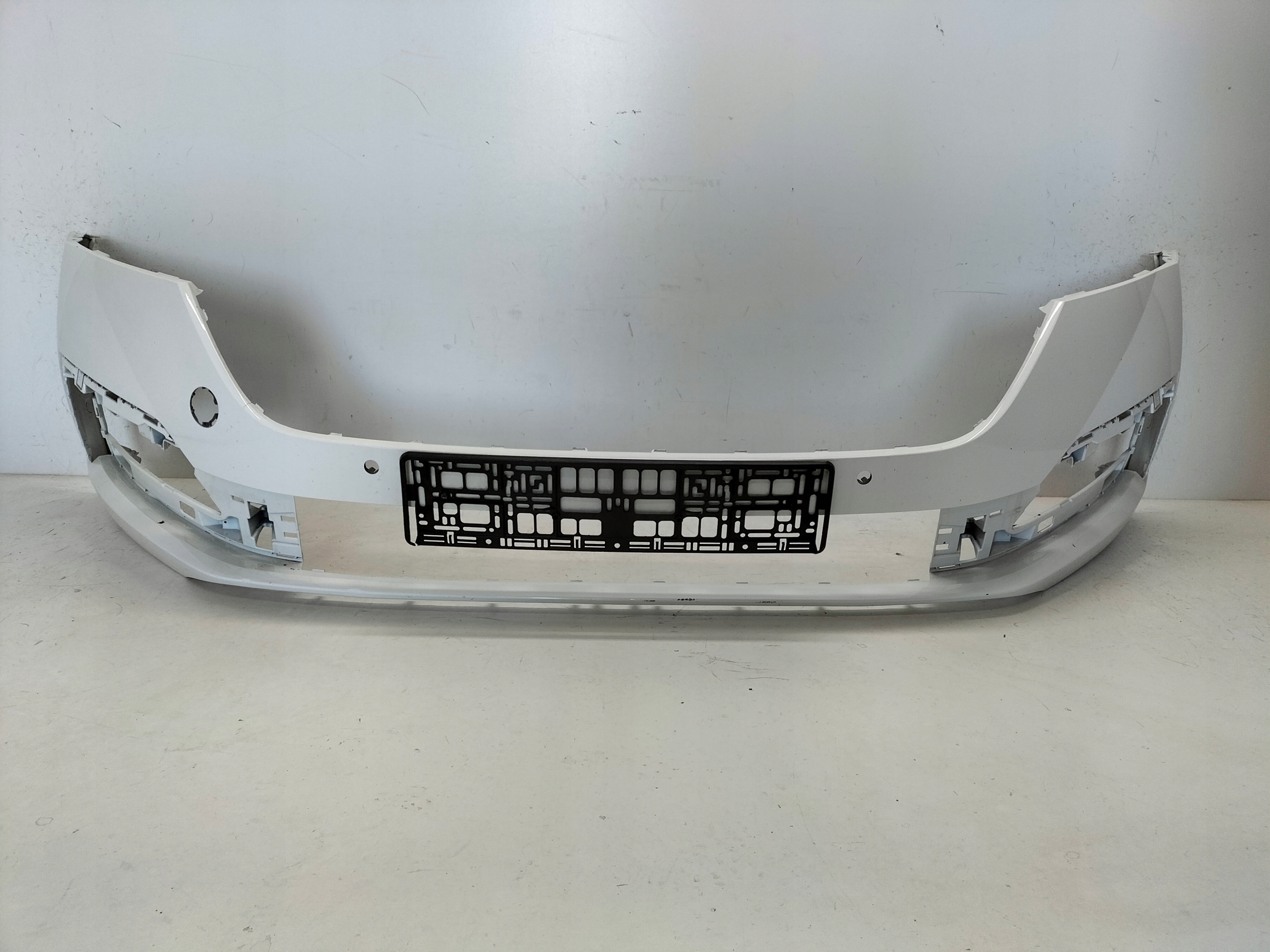 Frontstoßstange vorne SKODA OCTAVIA 4 IV 19