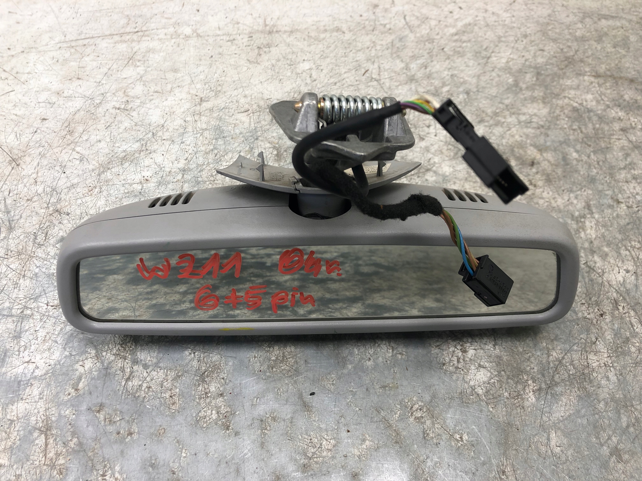 mirror inner 6 + 5 PIN MERCEDES W211 2118110107