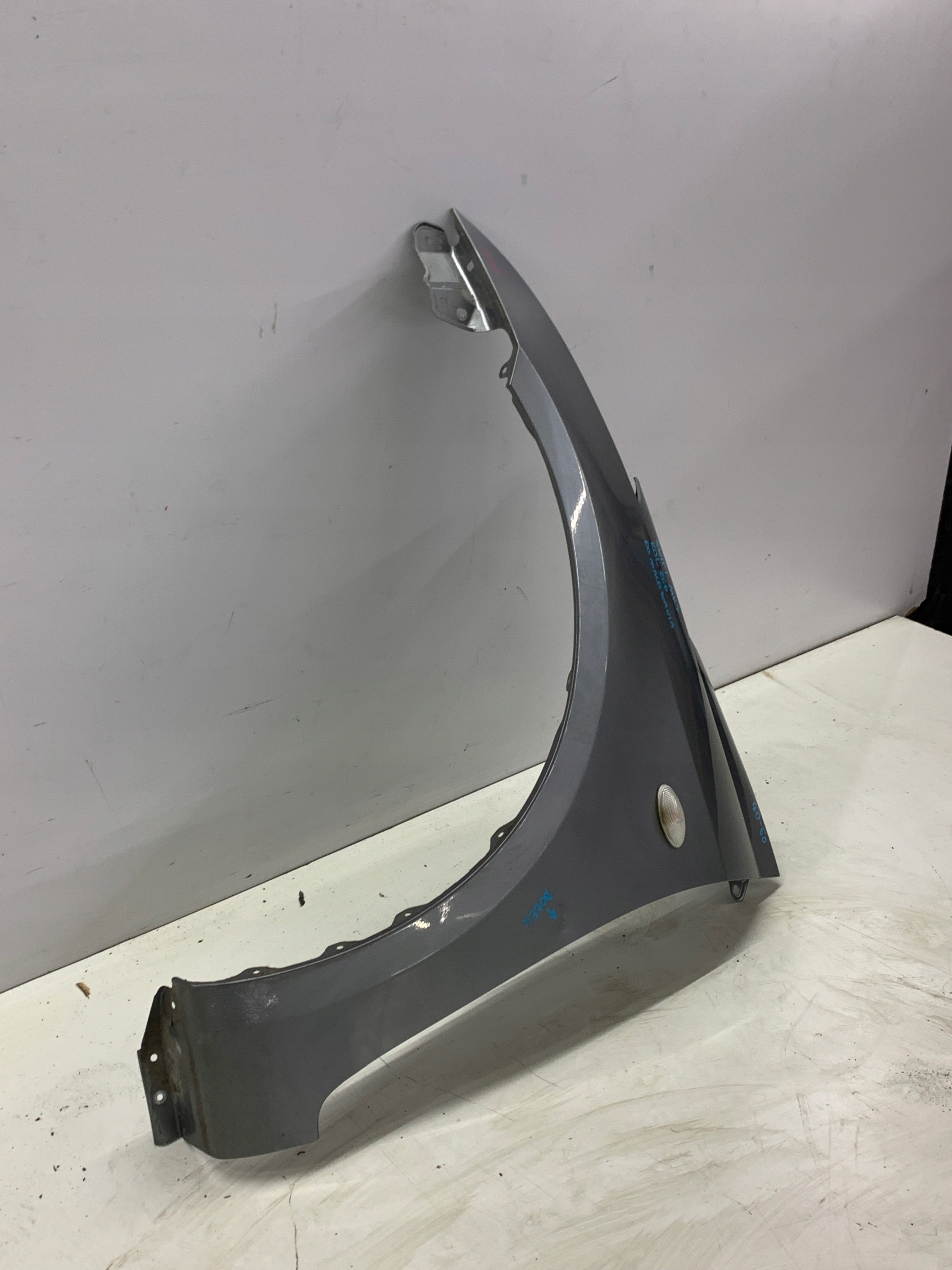 fender left front left front SUZUKI SWIFT MK7 (2010-2013 ) 3D colour ZCD
