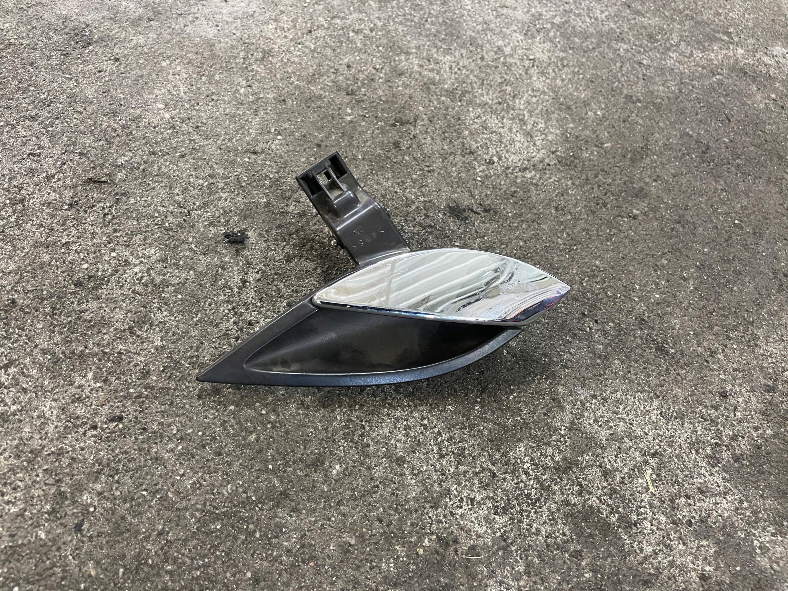 Внутренняя ручка правая передняя Fiat Croma II 2005-